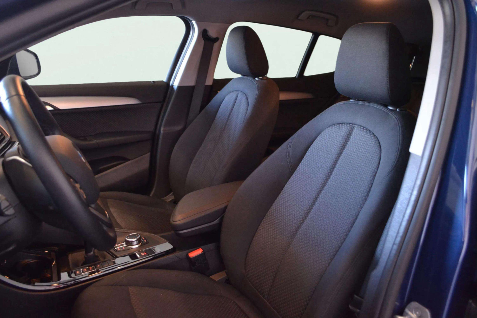 BMW X2 sDrive16d - foto 16