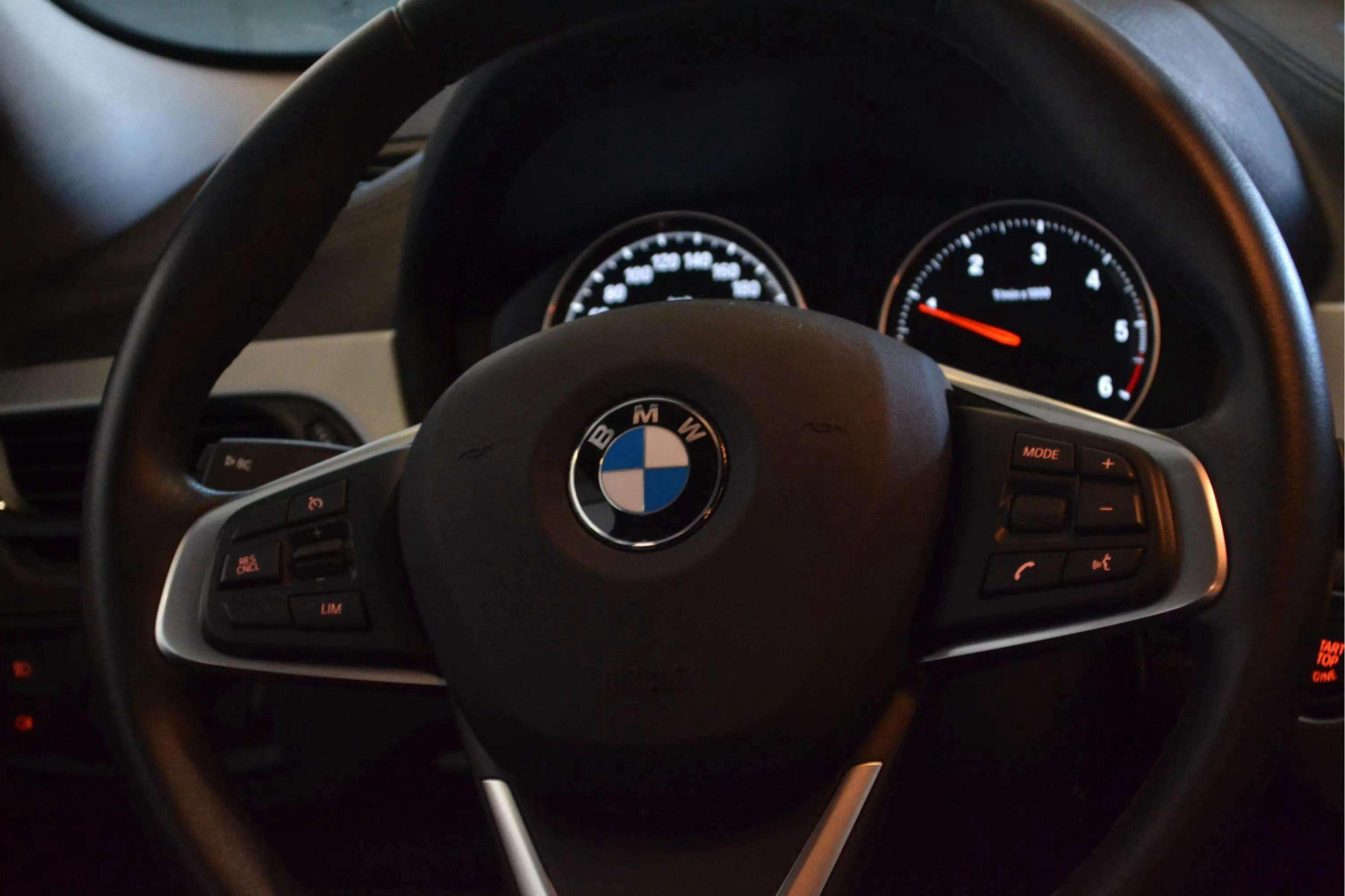 BMW X2 sDrive16d - foto 19