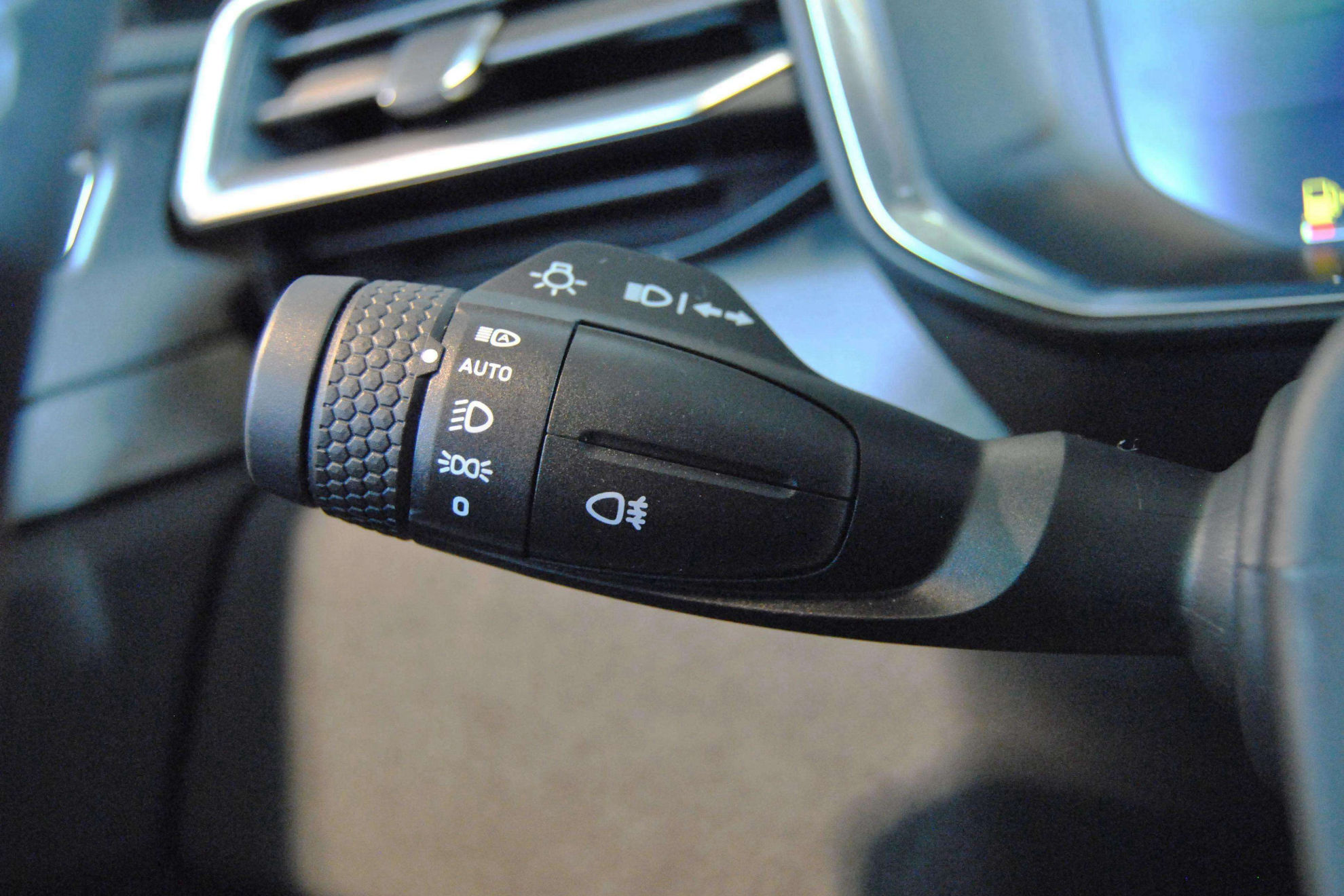 Lynk & Co 01 1.5 PHEV - foto 17