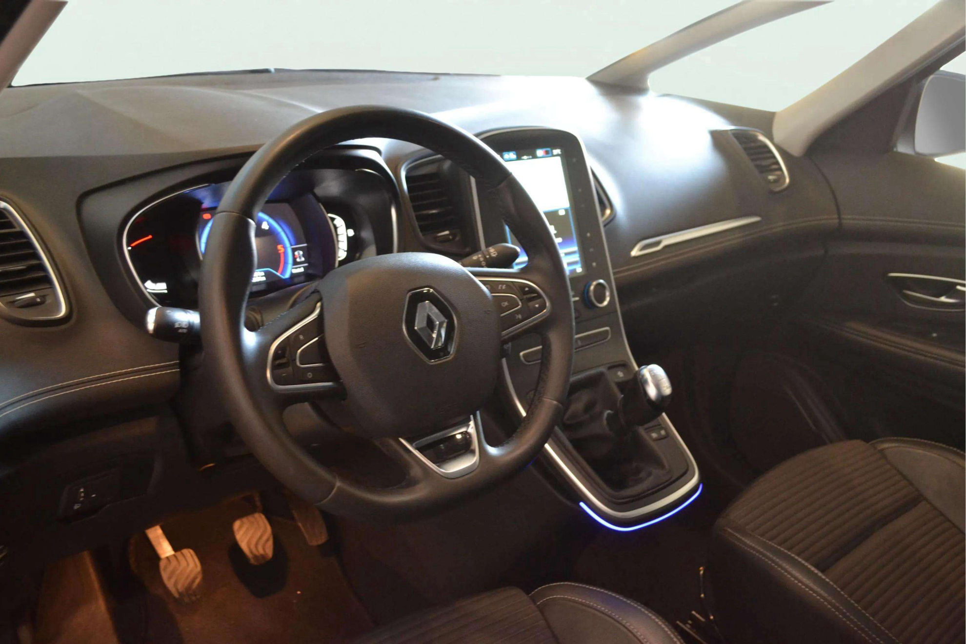 Renault Scénic Zen Blue dCi - foto 14