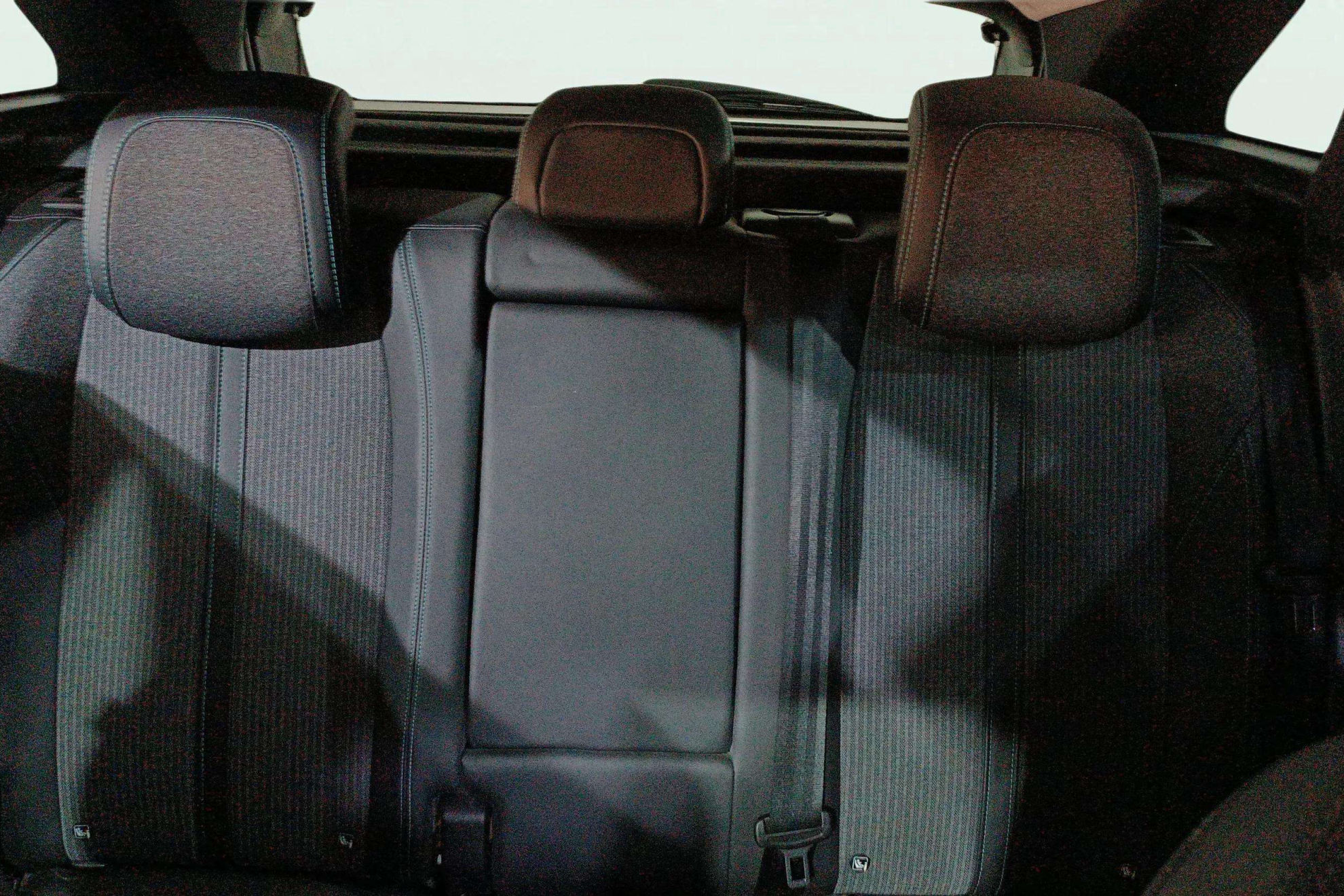 Peugeot 3008 225 e-EAT8 Allure Pack - foto 16