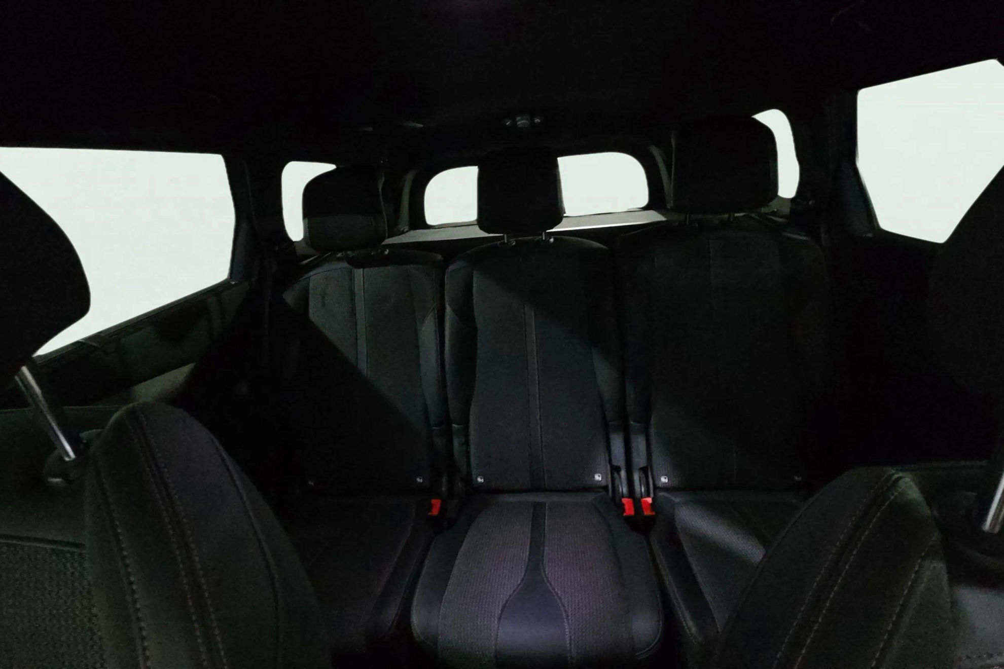 Peugeot 5008 1.5 BlueHDi GT EAT8 - foto 16