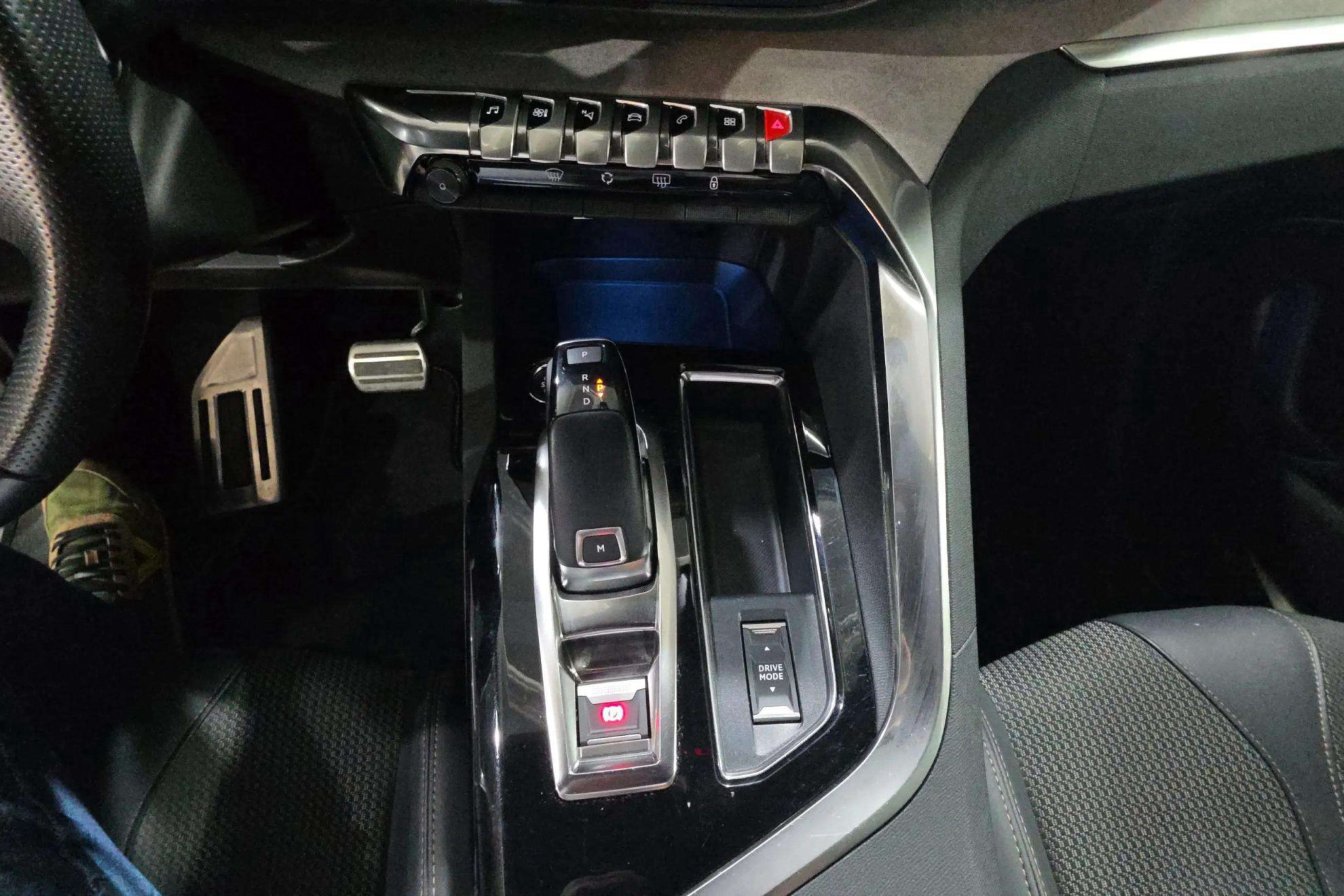 Peugeot 5008 1.5 BlueHDi GT EAT8 - foto 22
