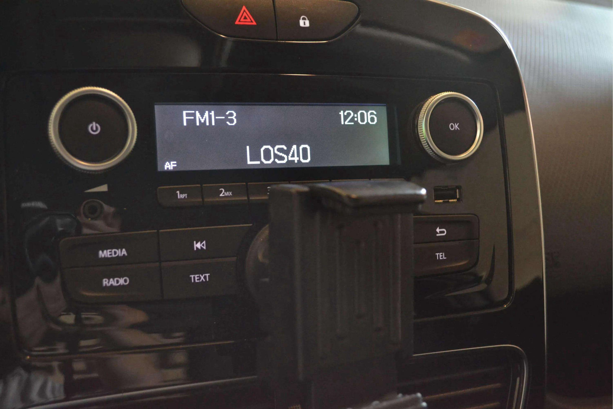 Renault Clio Business TCe GLP - foto 29