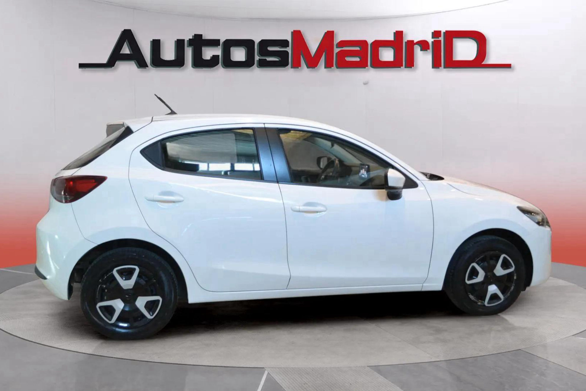 Mazda Mazda2 e-Skyactiv G Center-Line - foto 6