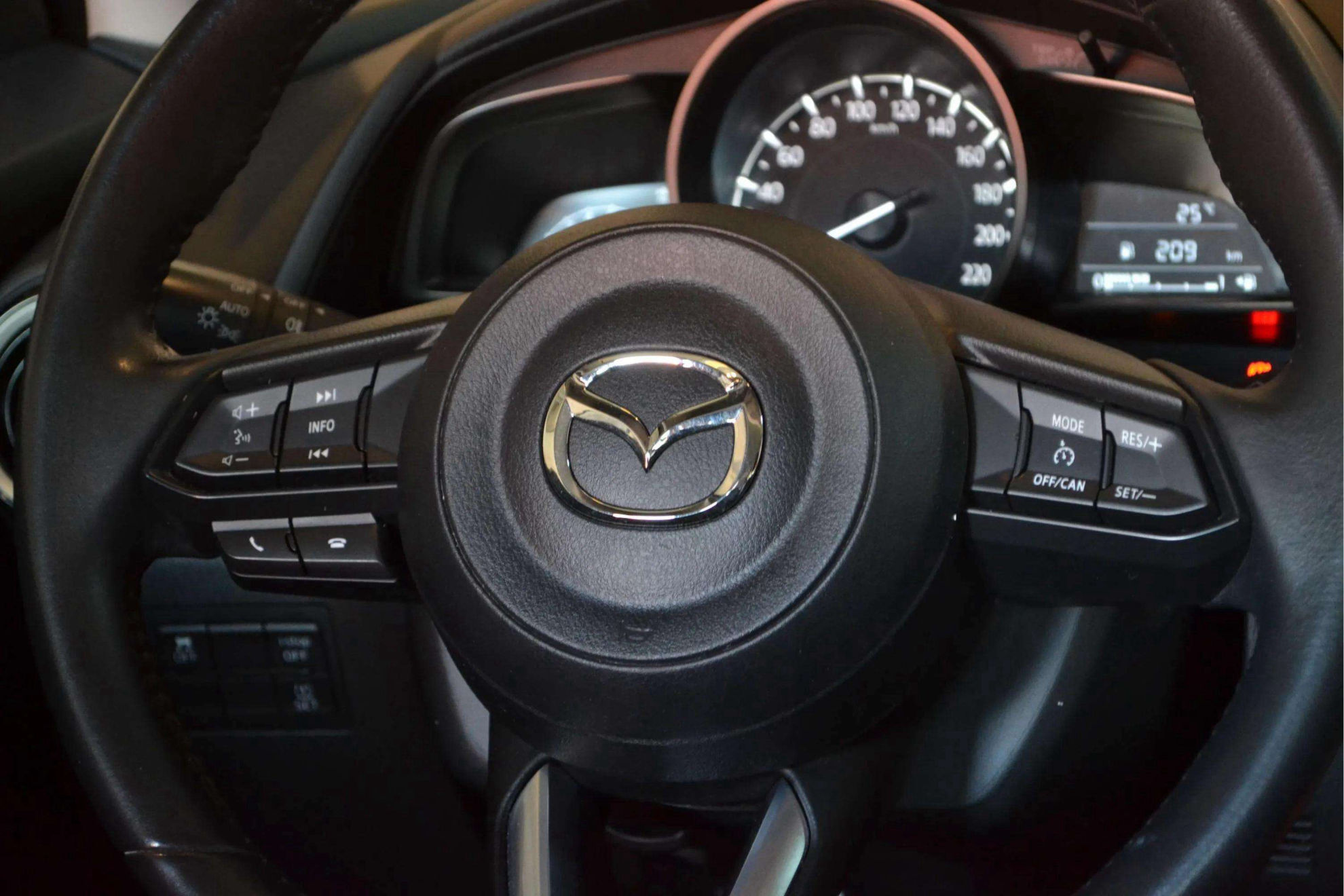 Mazda Mazda2 e-Skyactiv G Center-Line - foto 15