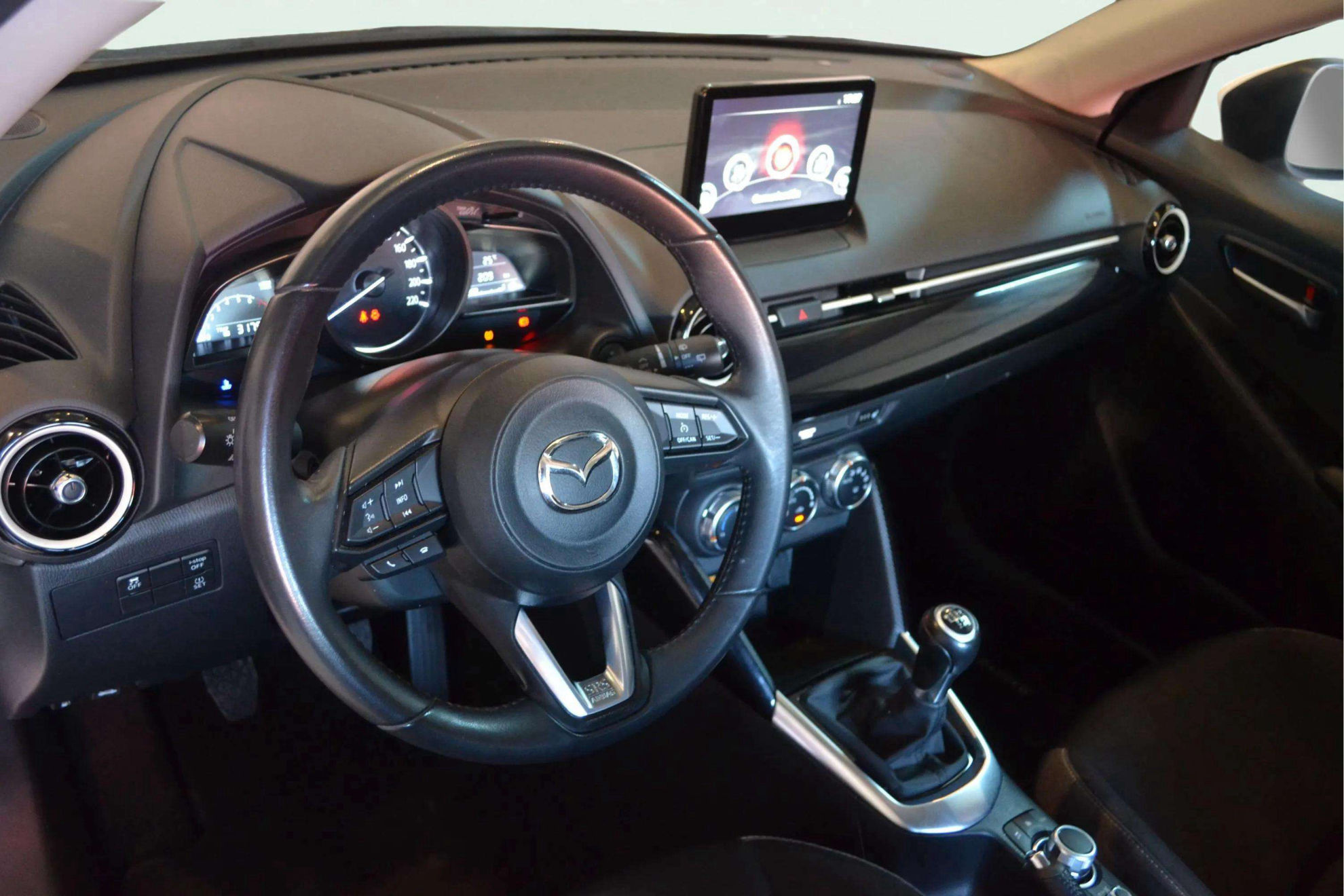 Mazda Mazda2 e-Skyactiv G Center-Line - foto 13