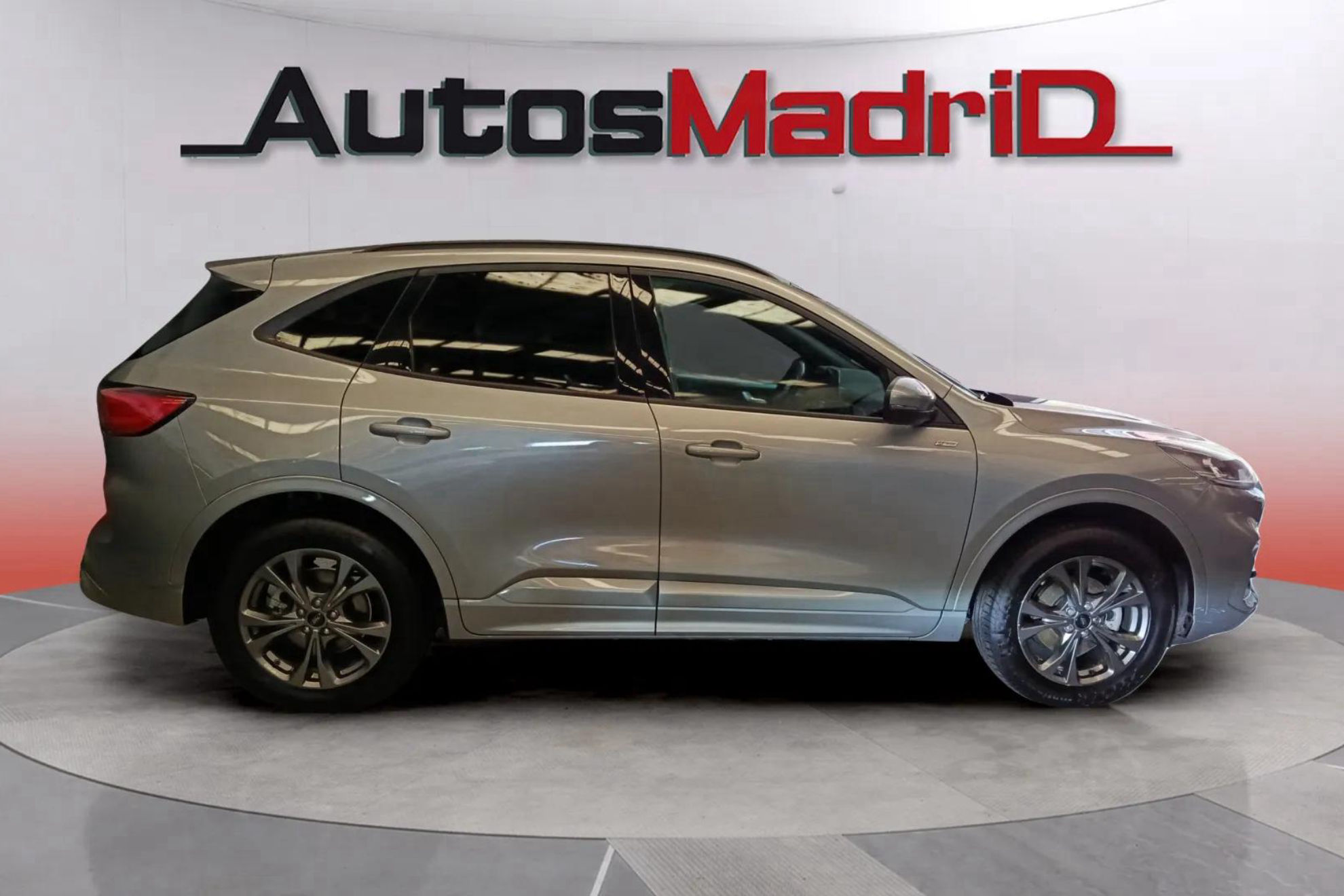 Ford Kuga ST-Line 2.5 Duratec PHEV - foto 7