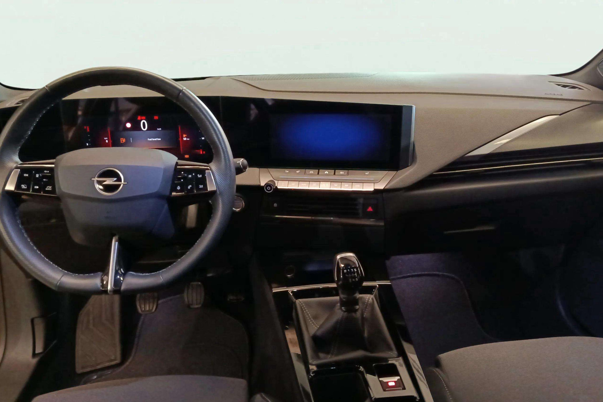 Opel Astra 1.2T XHT Edition - foto 15