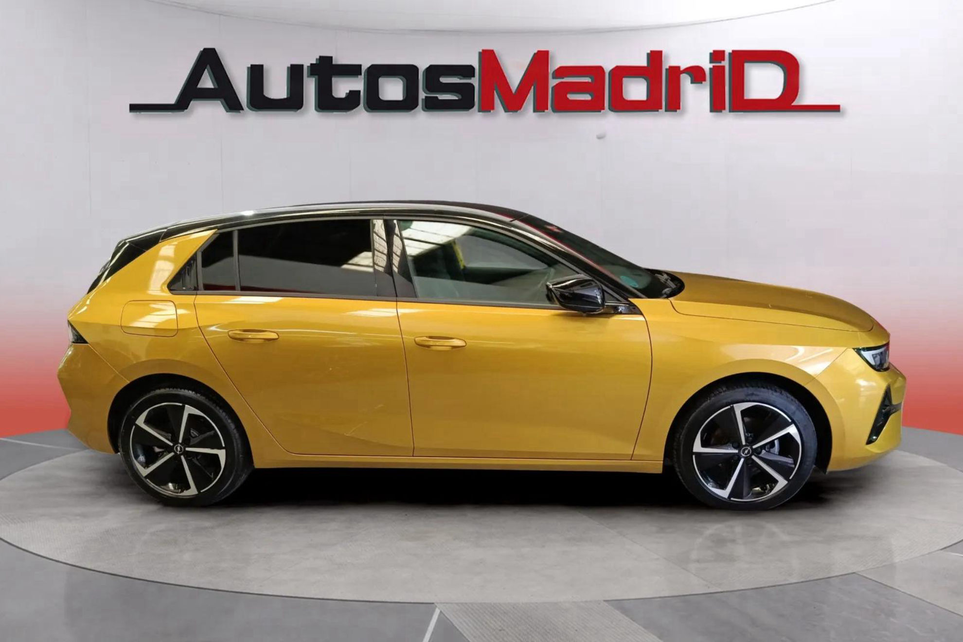 Opel Astra 1.2T XHT Edition - foto 7