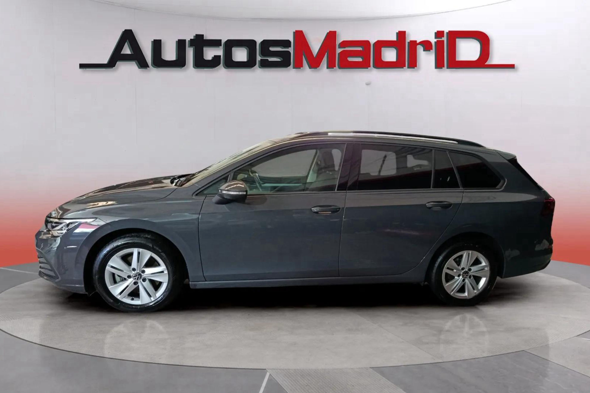 Volkswagen Golf 2.0 TDI Variant - foto 3