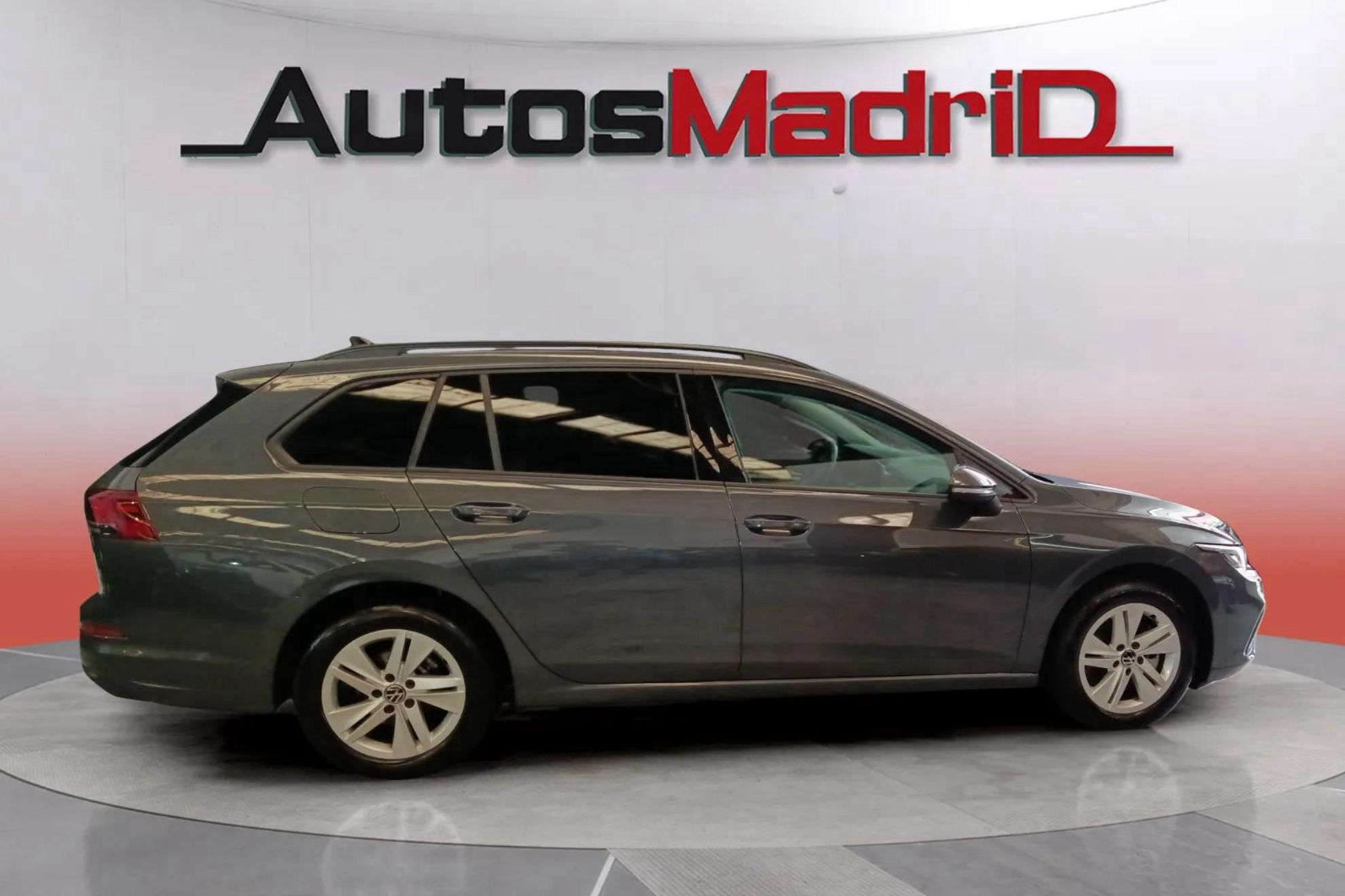Volkswagen Golf 2.0 TDI Variant - foto 7
