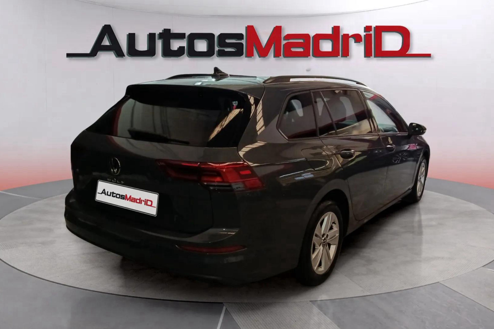 Volkswagen Golf 2.0 TDI Variant - foto 6