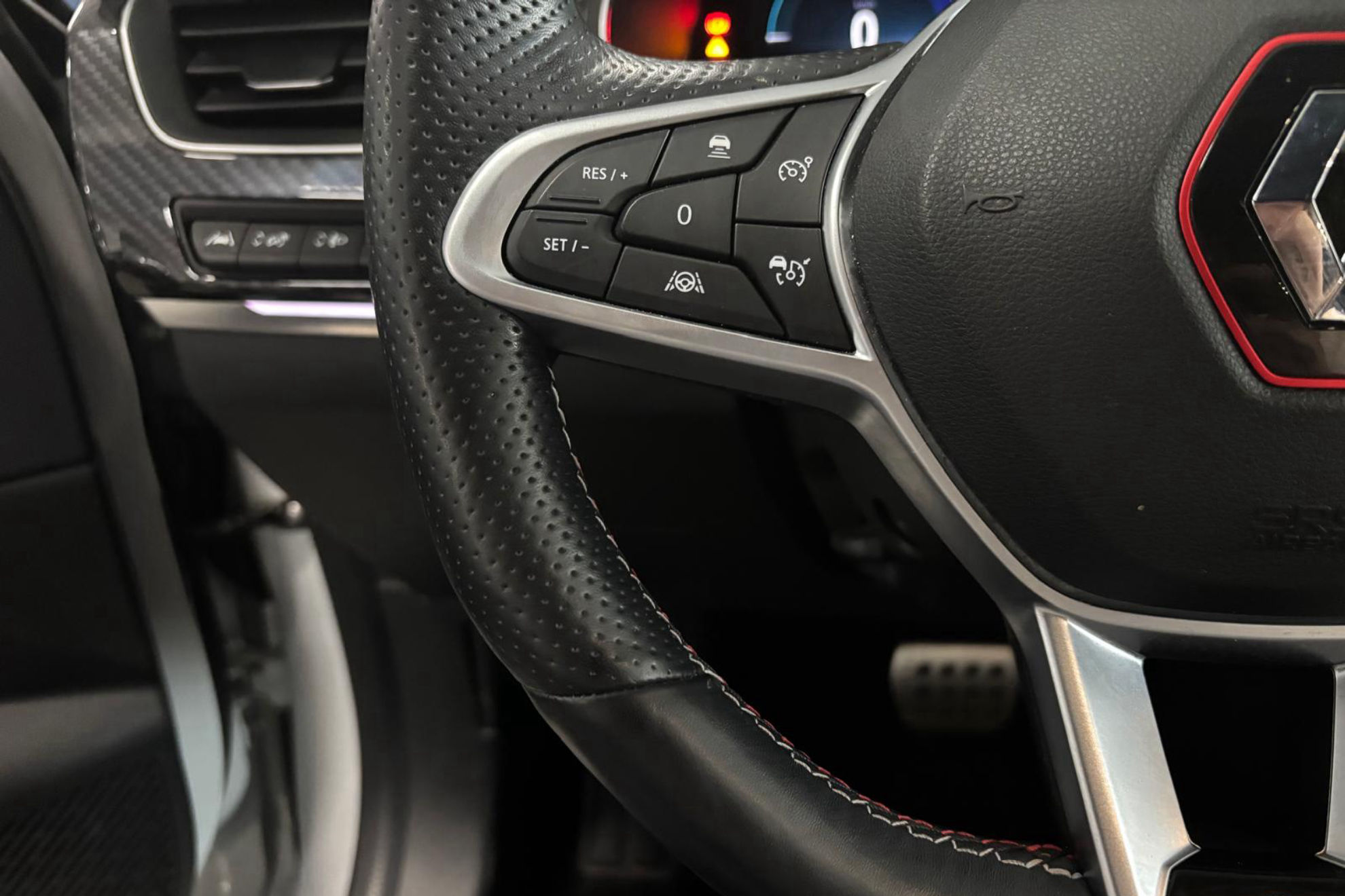 Renault Arkana RS Line E-Tech Híbrido - foto 16