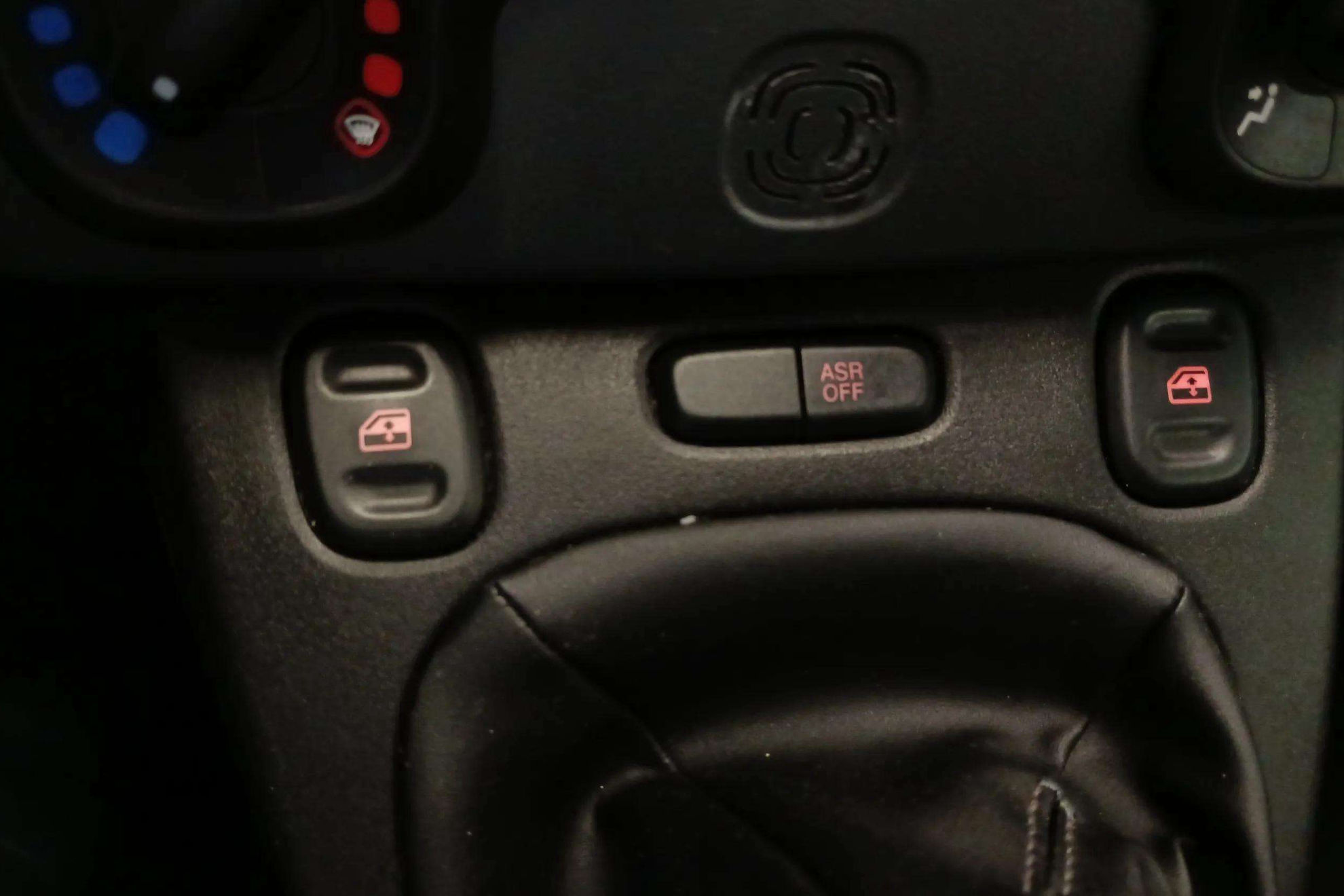 Fiat Panda Hybrid 1.0 - foto 18