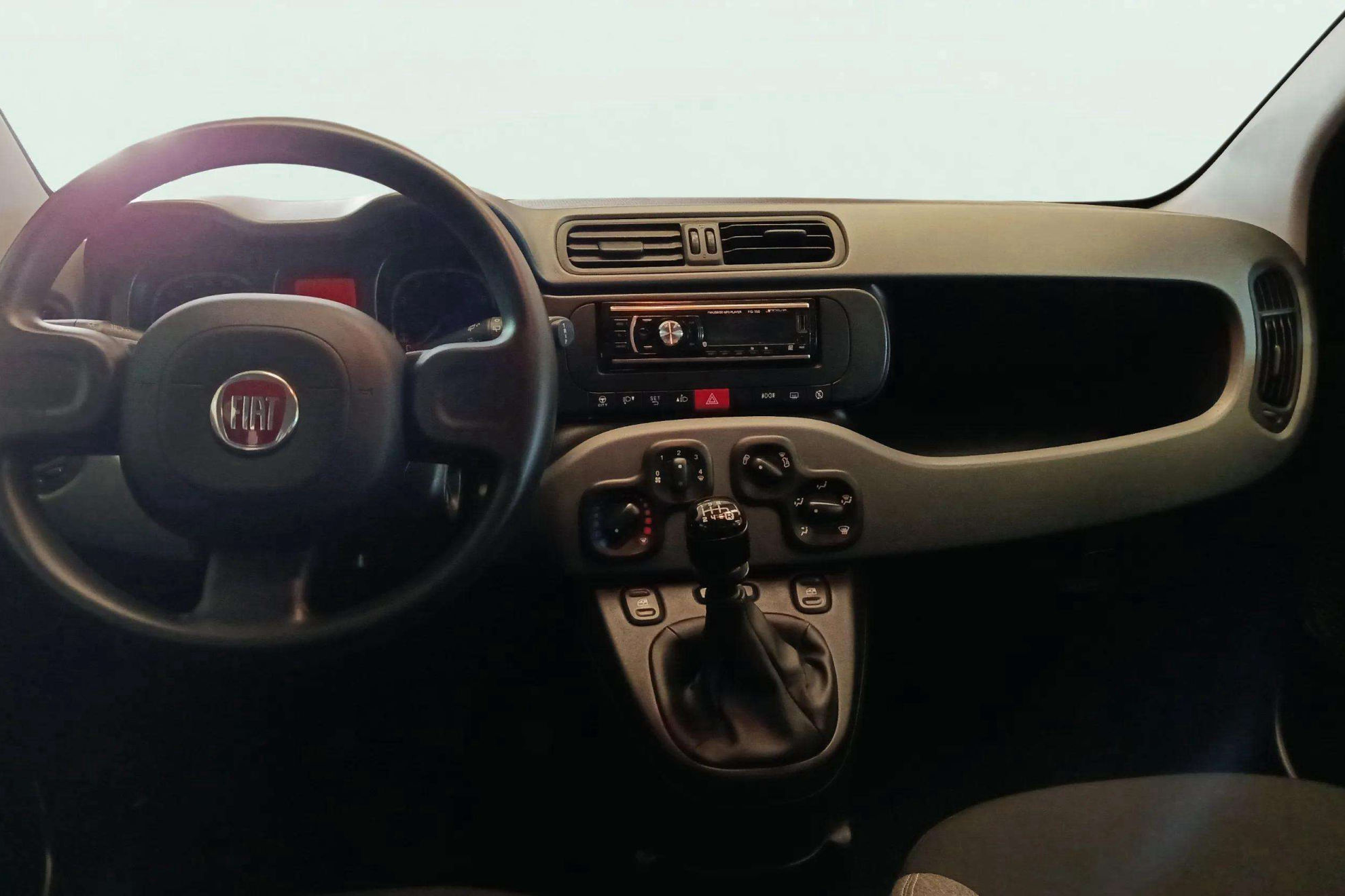 Fiat Panda Hybrid 1.0 - foto 14
