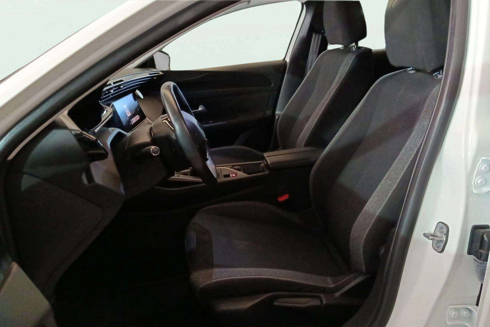 Peugeot 308 Allure Pack BlueHDi 130 - foto 10