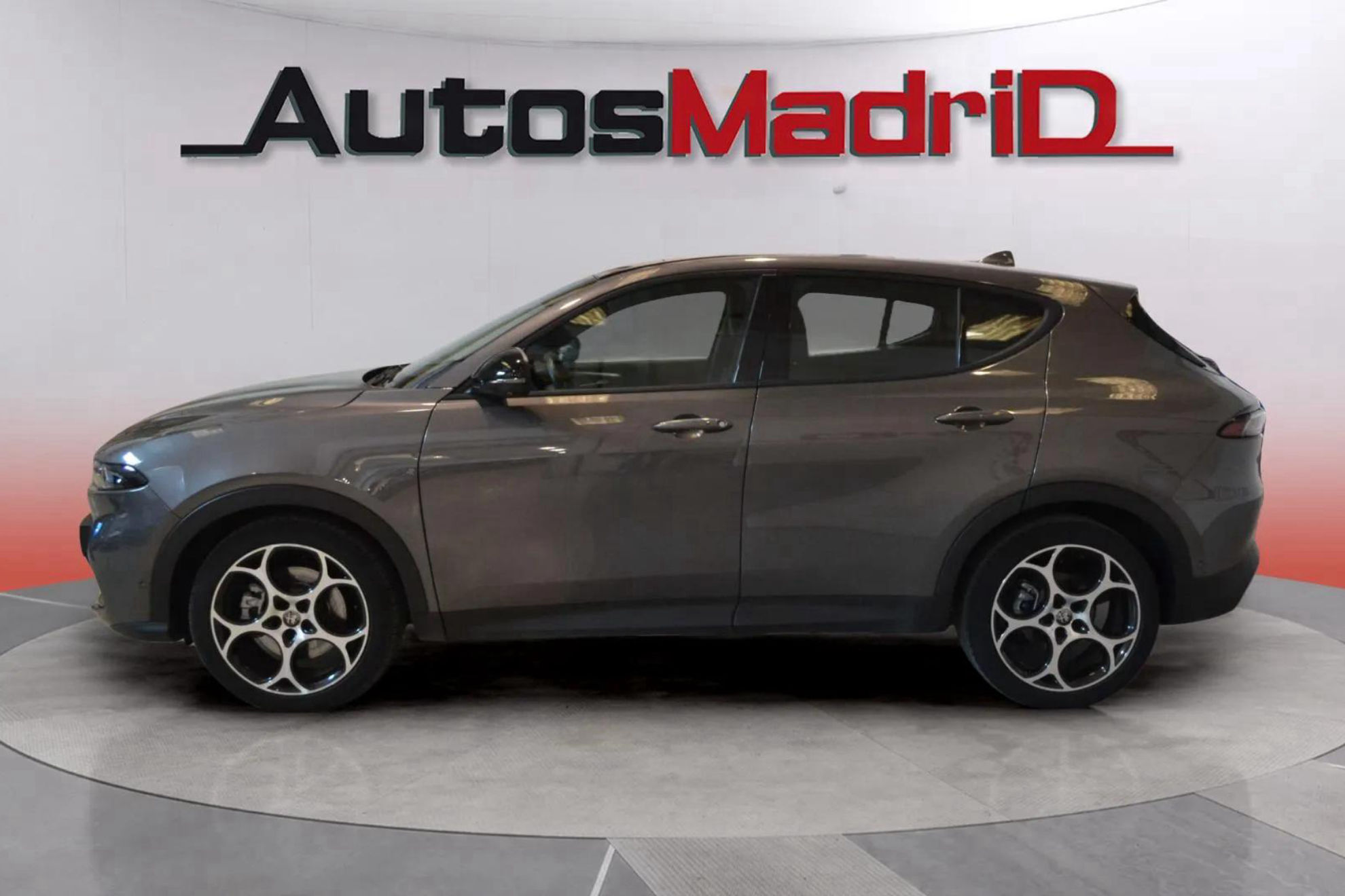 Alfa Romeo Tonale 1.6 DS Sprint FWD - foto 4