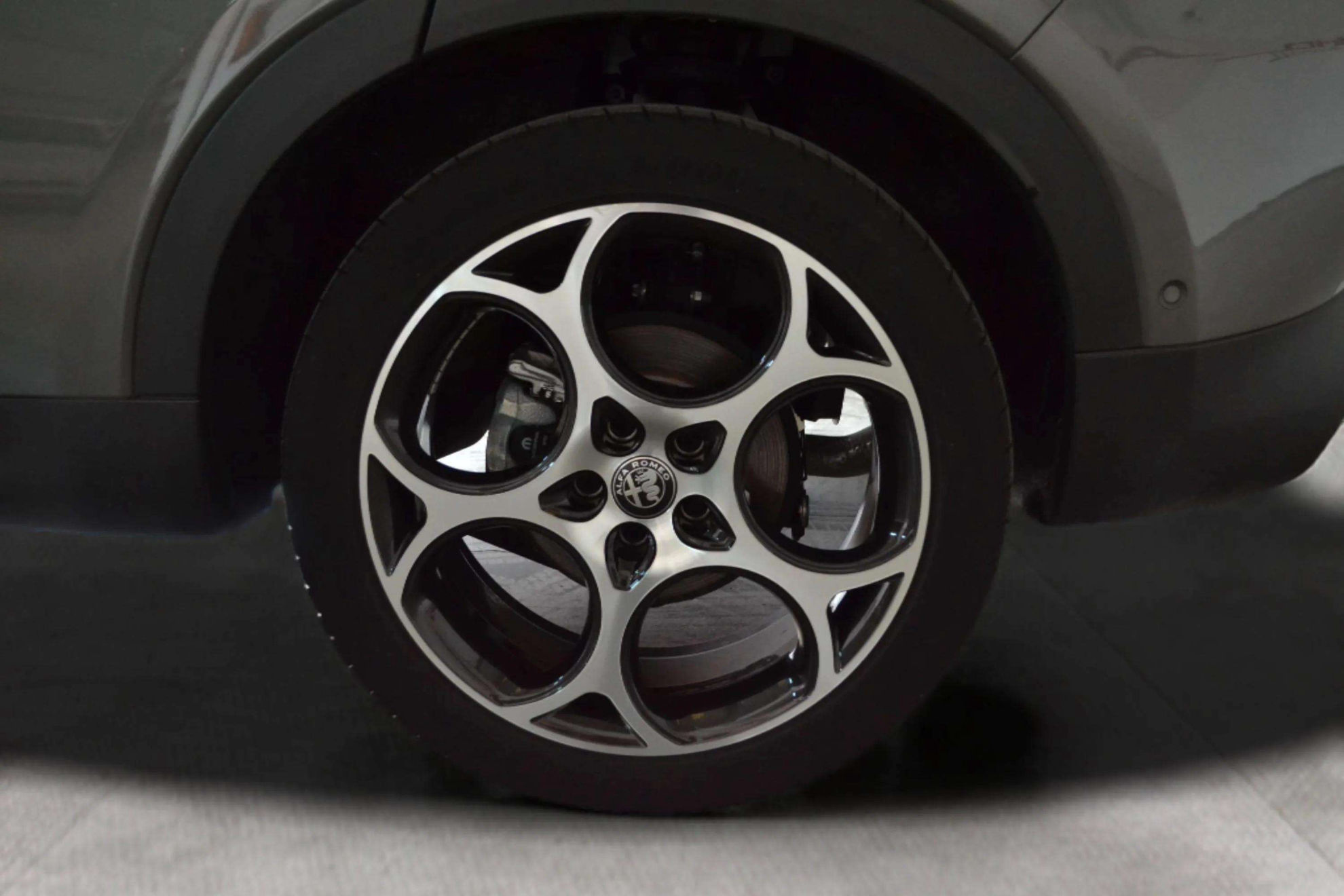 Alfa Romeo Tonale 1.6 DS Sprint FWD - foto 37