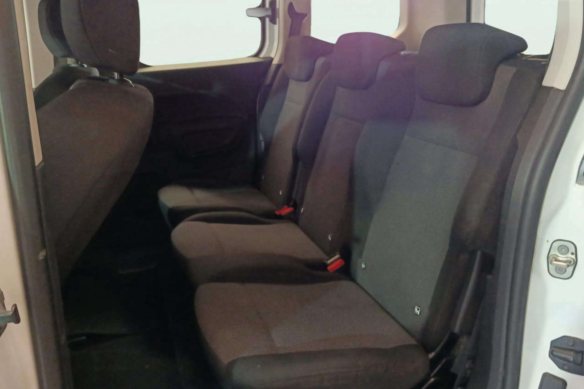 Citroën Berlingo Talla M BlueHDi 100 Shine Business - foto 8