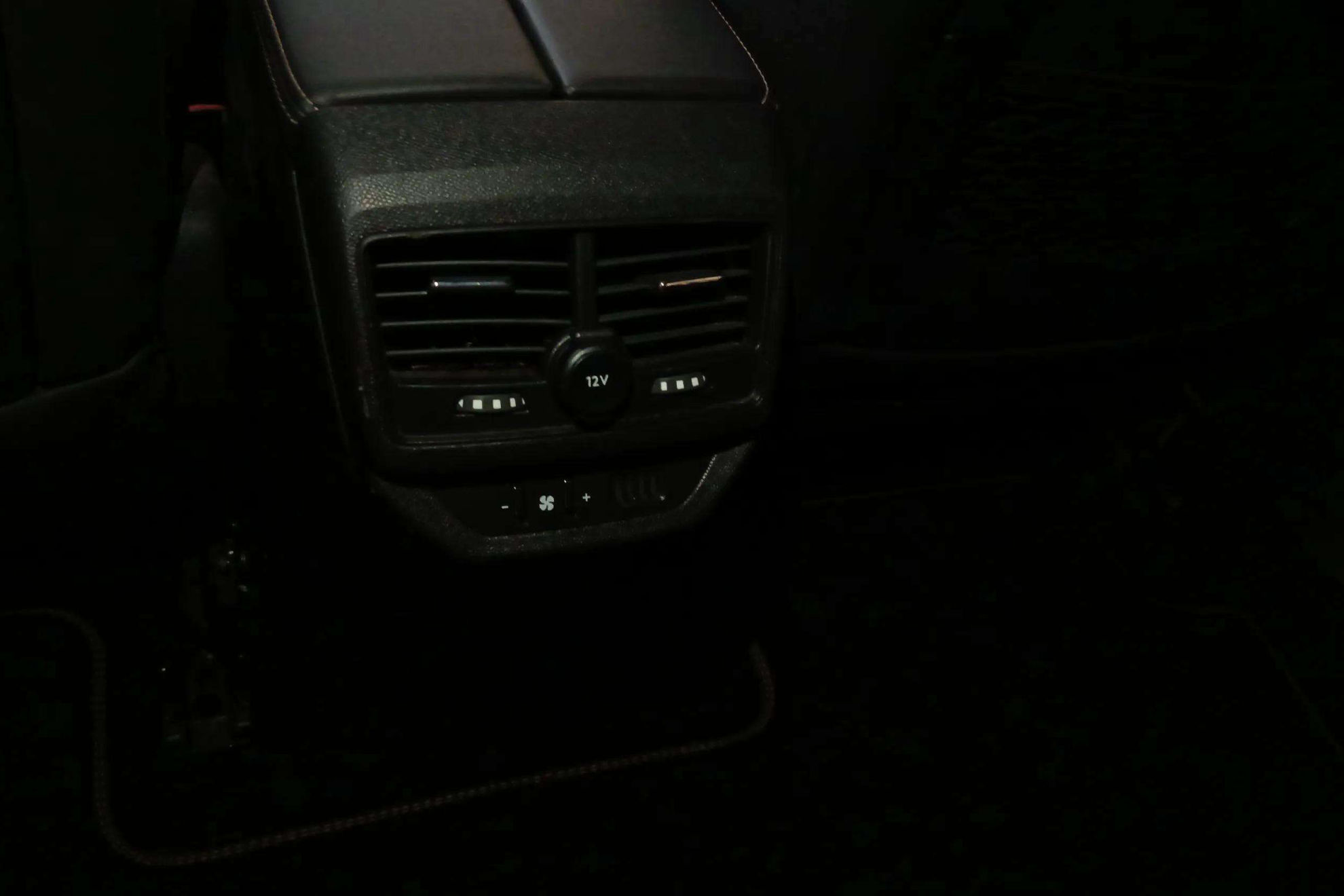 Peugeot 5008 1.5 BlueHDi GT EAT8 - foto 15