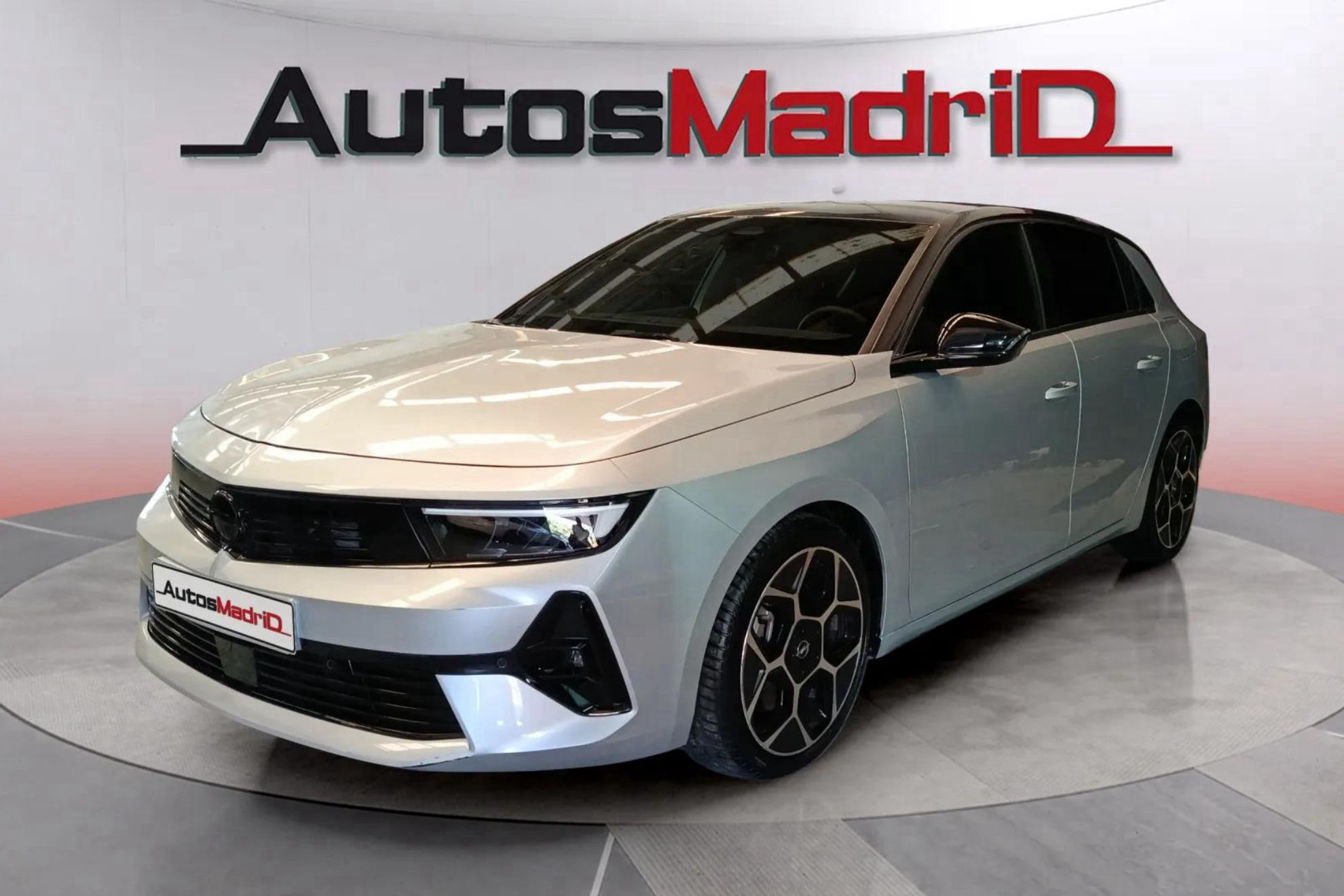 Opel Astra 1.6T Plug-in Hybrid GS Aut - foto 2