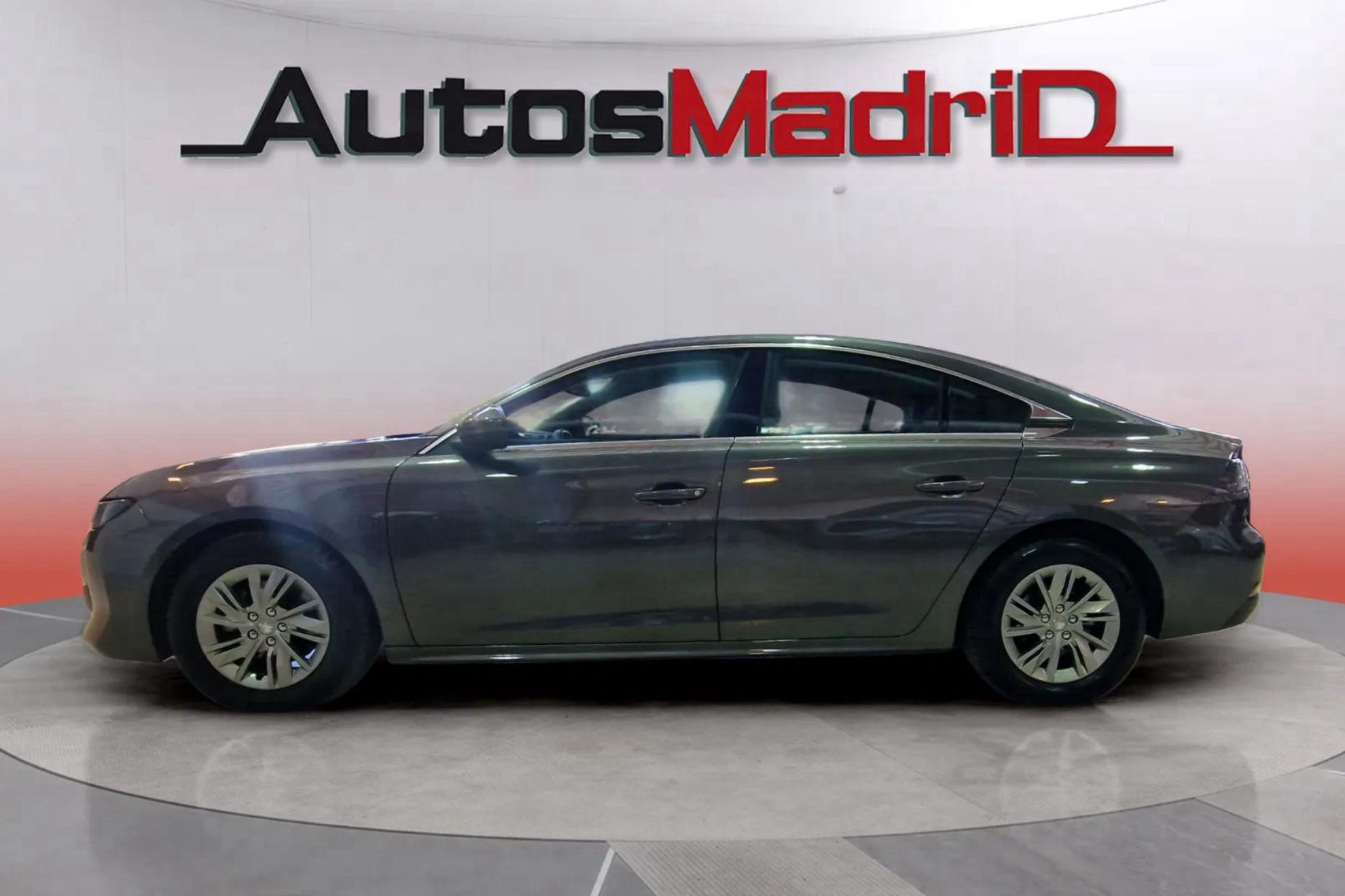Peugeot 508 Business Line BlueHDi 130 EAT8 - foto 4
