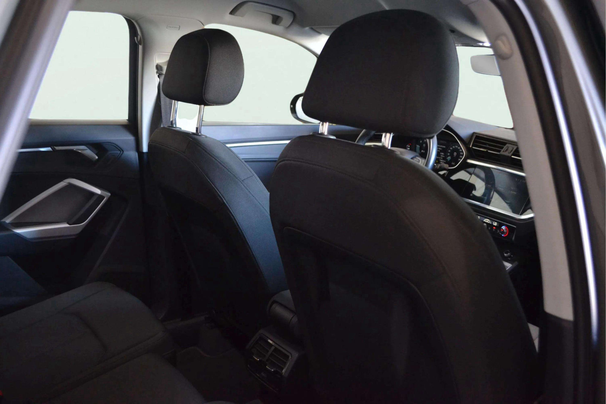 Audi Q3 Advanced 35 TDI S tronic - foto 11
