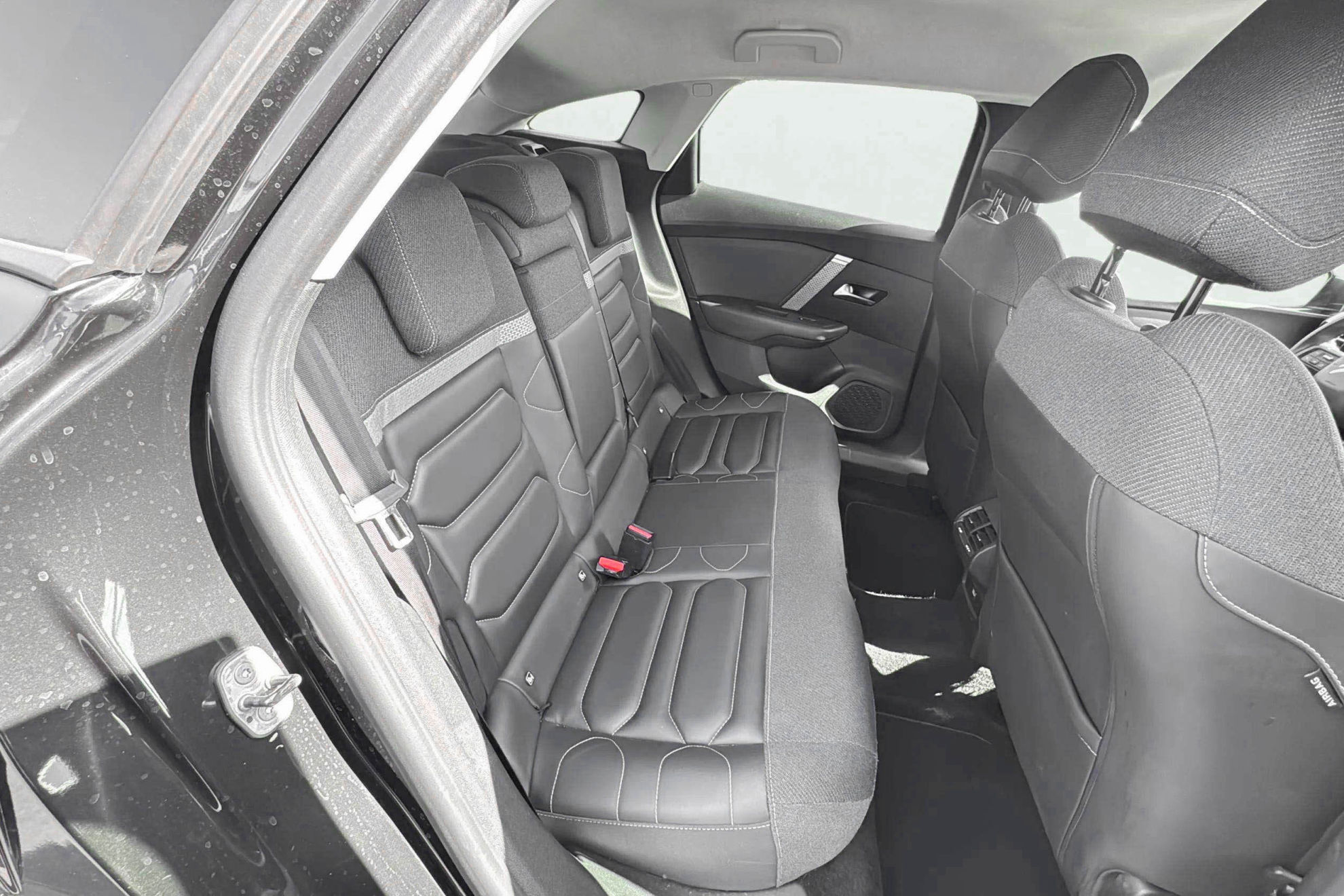 Citroën C4 PureTech 130 Feel - foto 16