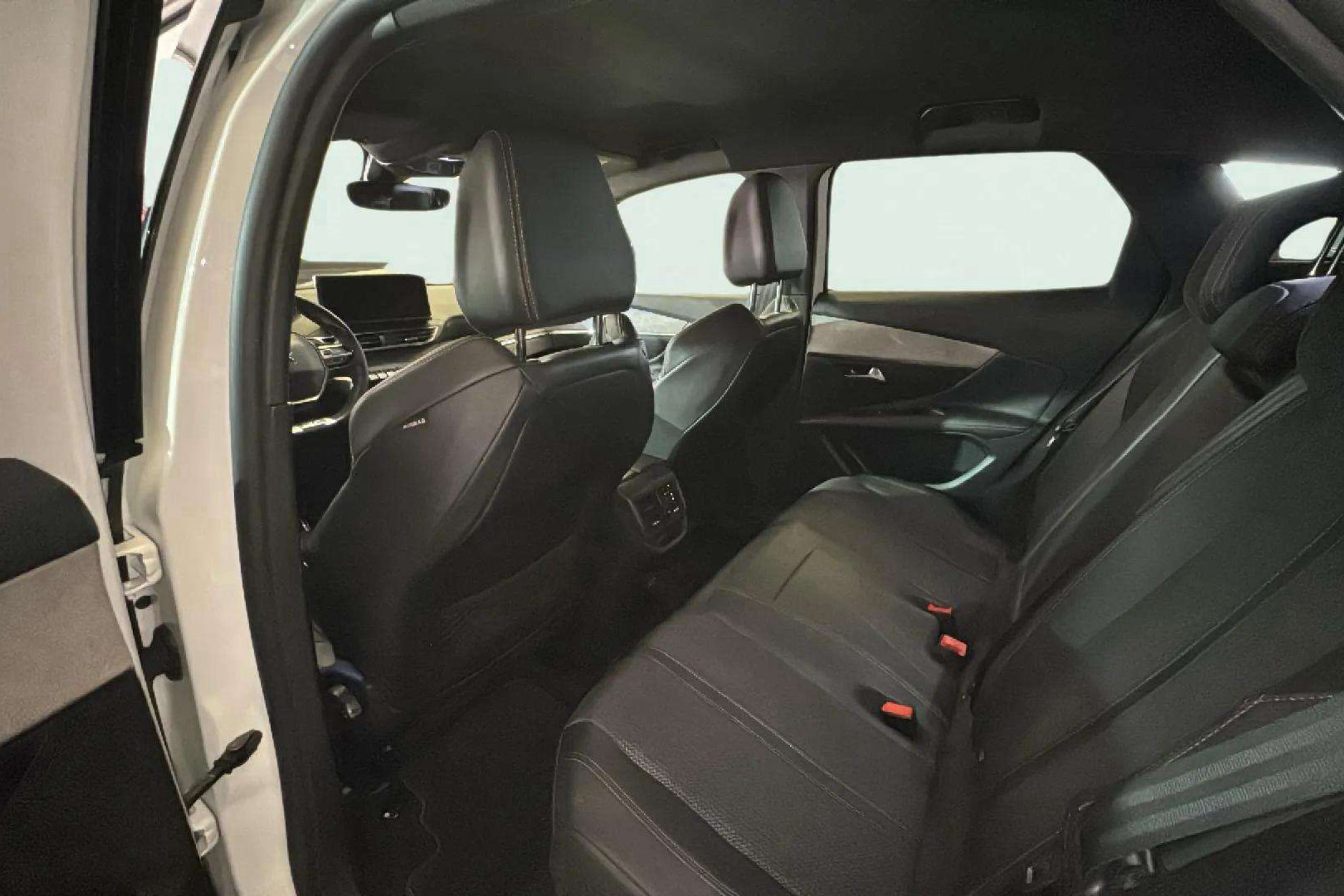 Peugeot 3008 225 e-EAT8 Allure - foto 14