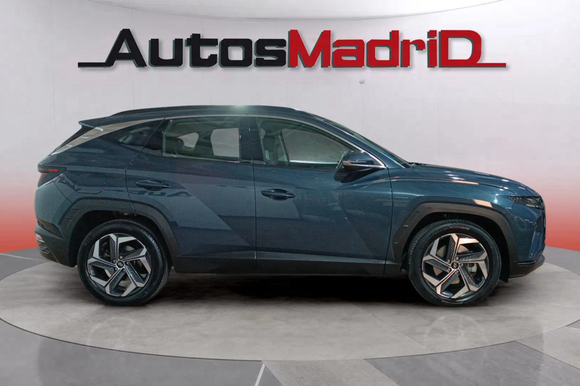 Hyundai Tucson 1.6 T-GDi PHEV Maxx 4x4 - foto 9