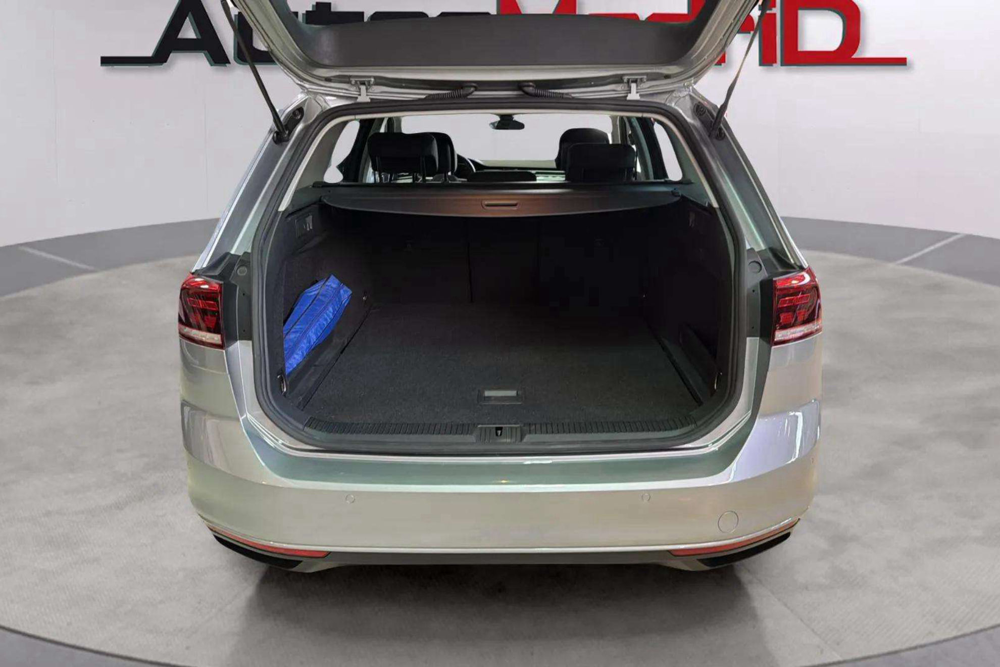 Volkswagen Passat Variant Executive 2.0 TDI D - foto 7