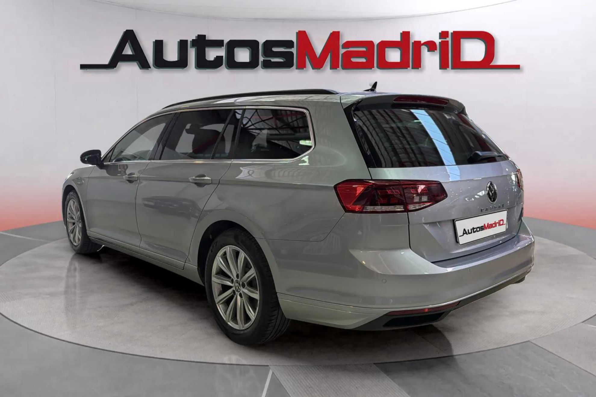 Volkswagen Passat Variant Executive 2.0 TDI D - foto 5