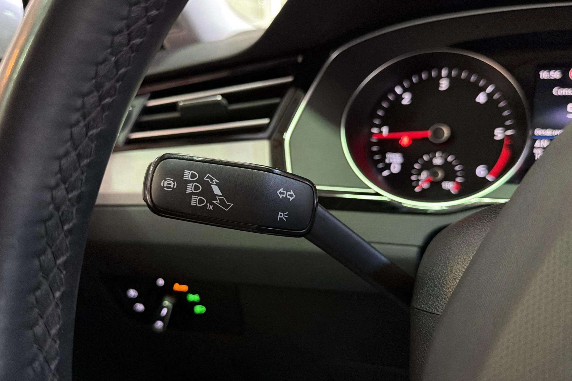 Volkswagen Passat Variant Executive 2.0 TDI D - foto 17