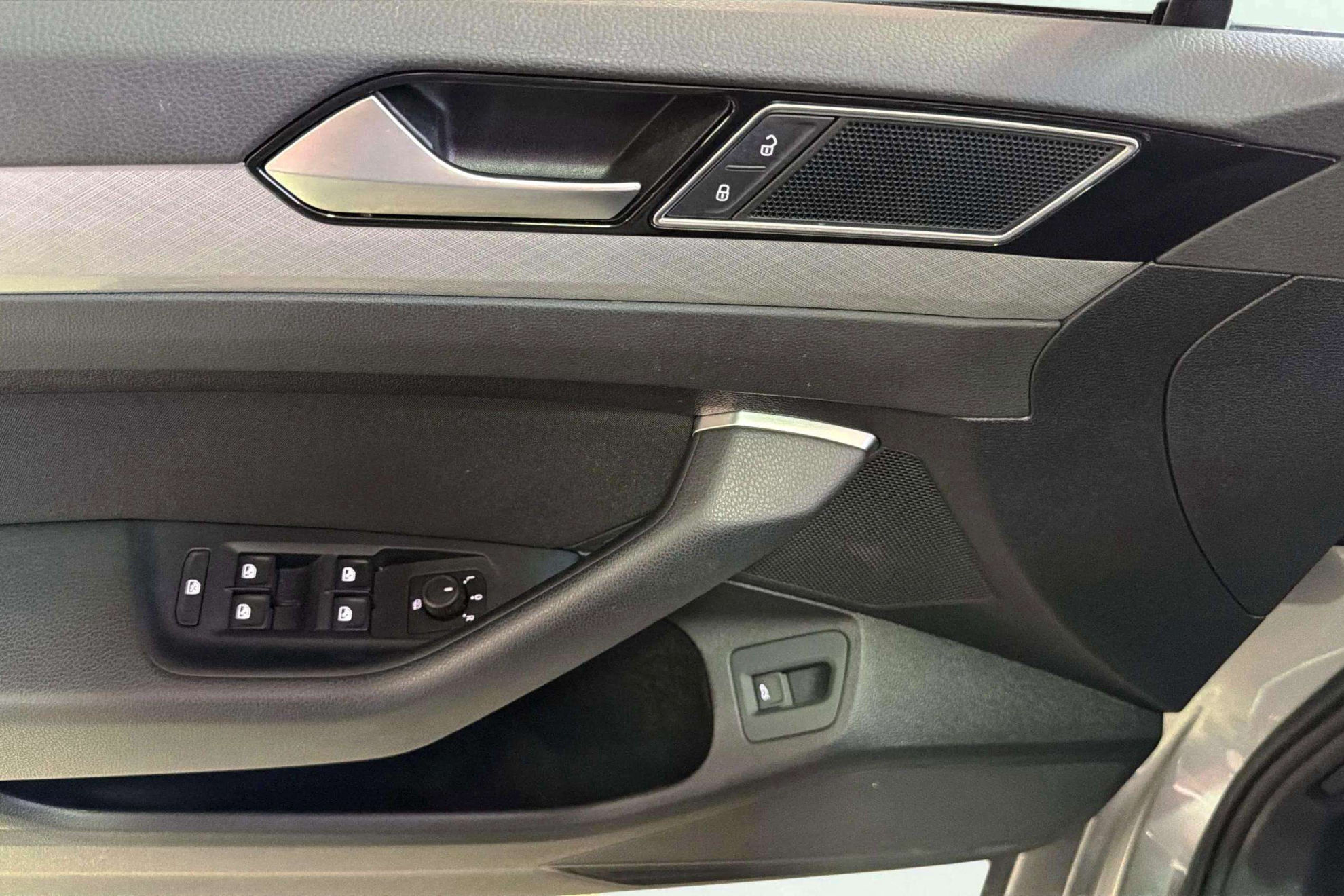 Volkswagen Passat Variant Executive 2.0 TDI D - foto 14