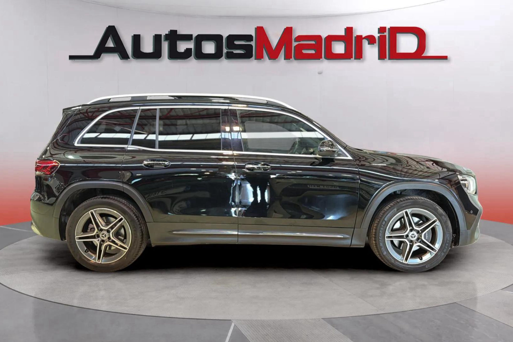 Mercedes-Benz GLB 200 d - foto 10
