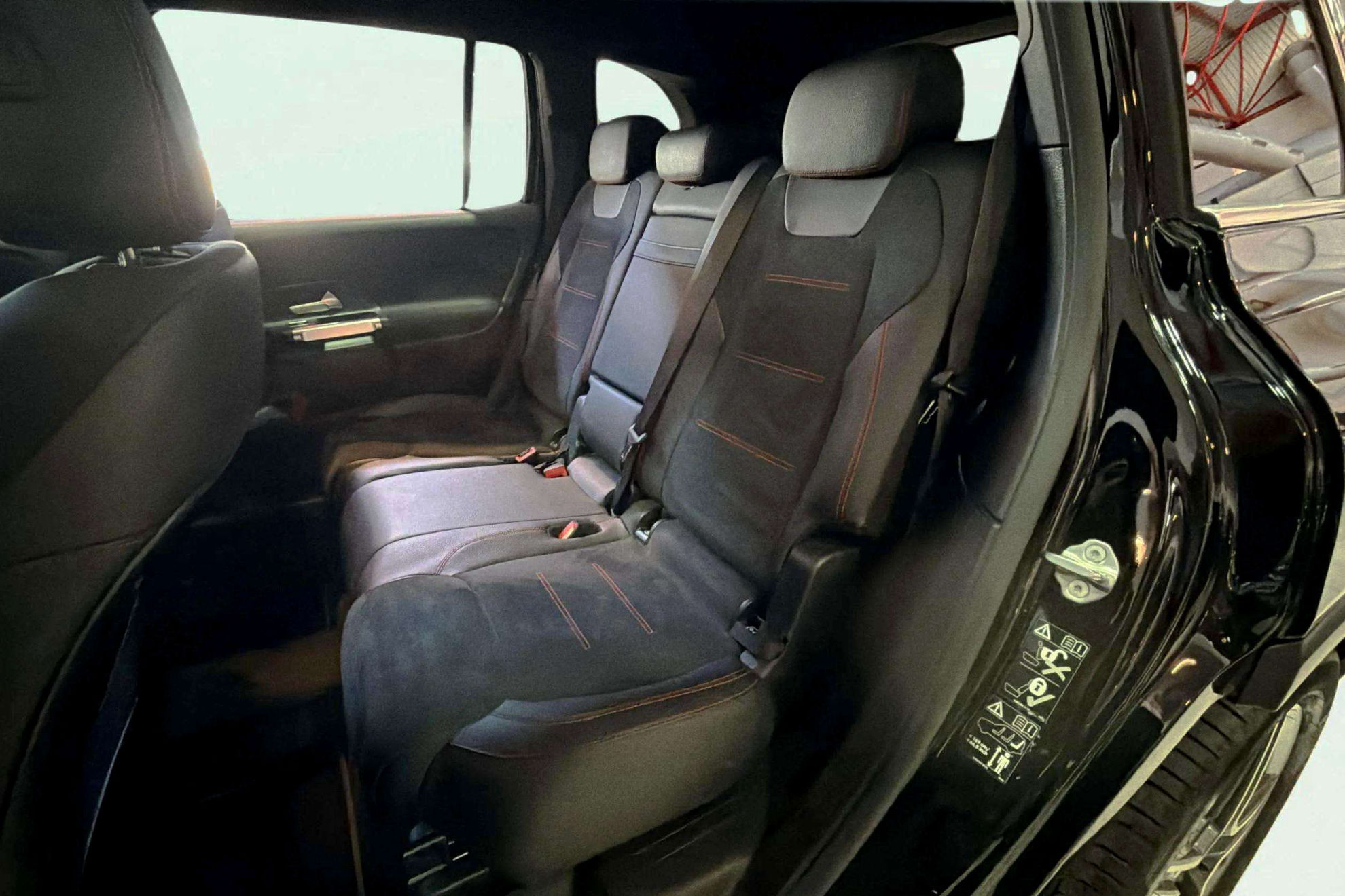 Mercedes-Benz GLB 200 d - foto 13