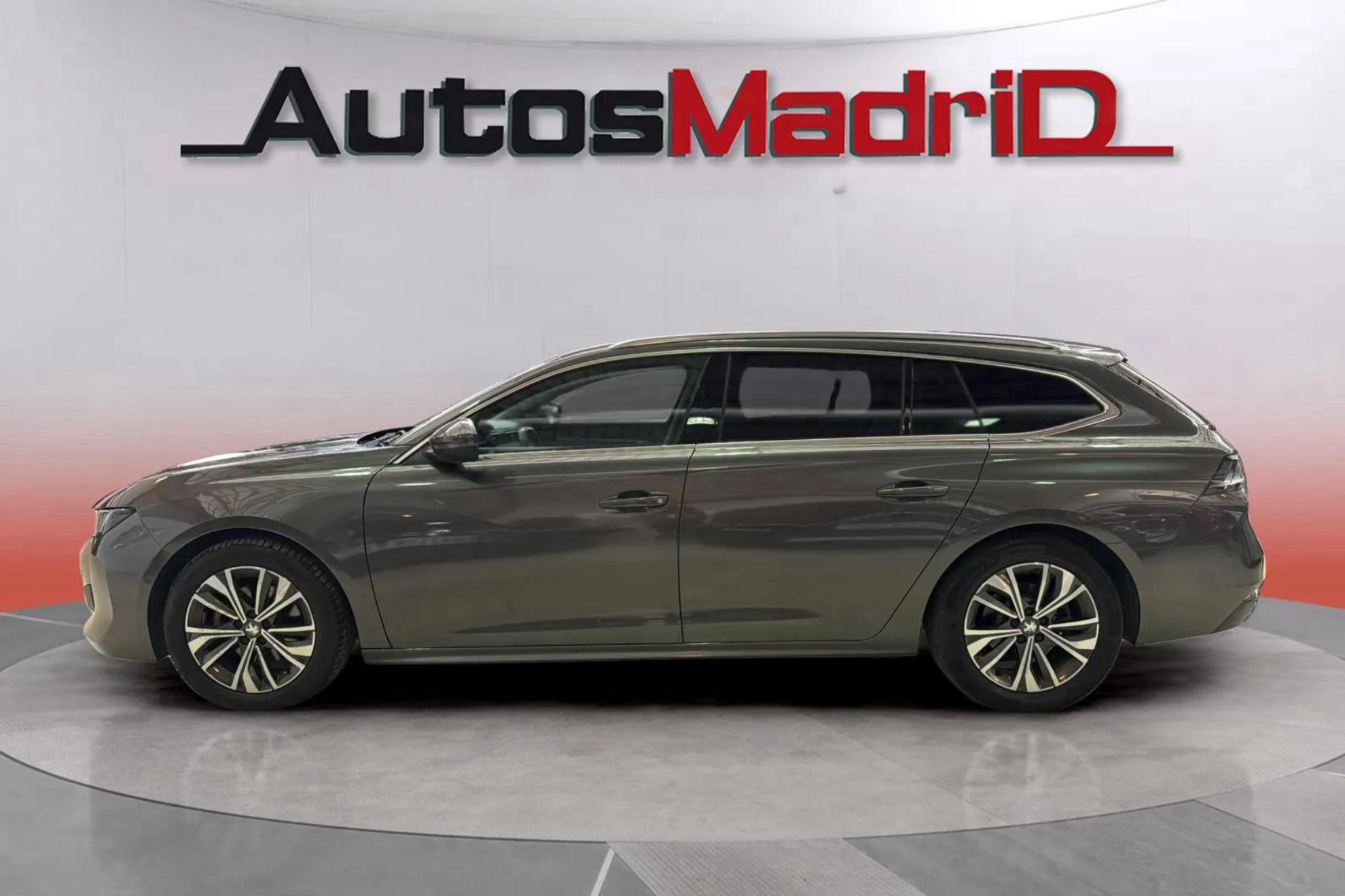 Peugeot 508 SW Allure Pack BlueHDi 130 EAT8 - foto 4