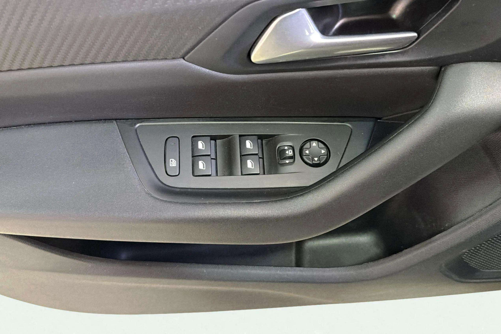 Peugeot 508 SW Allure Pack BlueHDi 130 EAT8 - foto 14