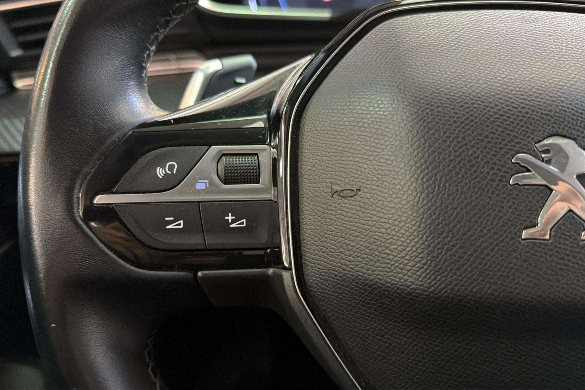 Peugeot 508 SW Allure Pack BlueHDi 130 EAT8 - foto 18