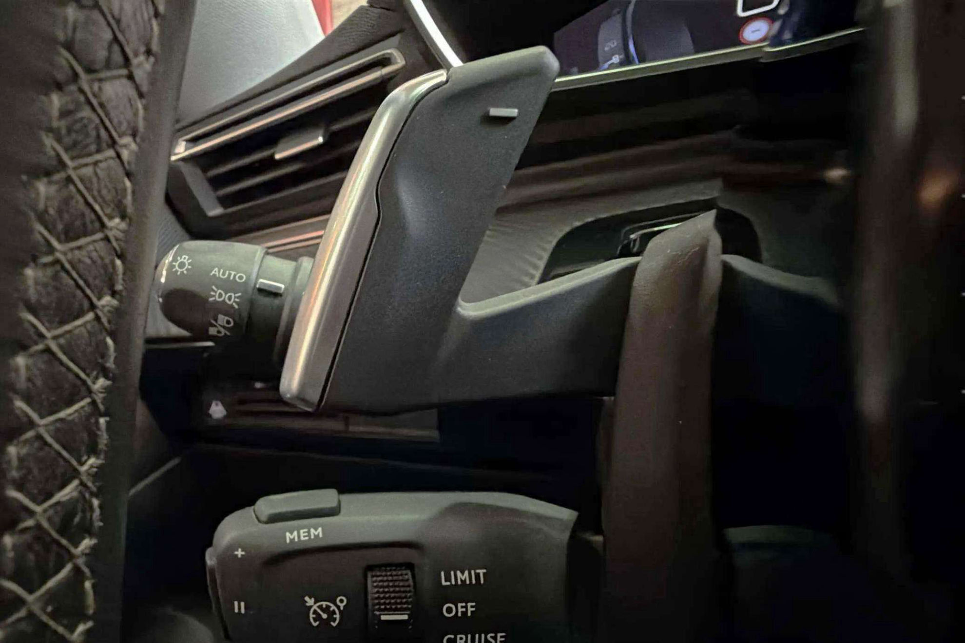 Peugeot 508 SW Allure Pack BlueHDi 130 EAT8 - foto 16