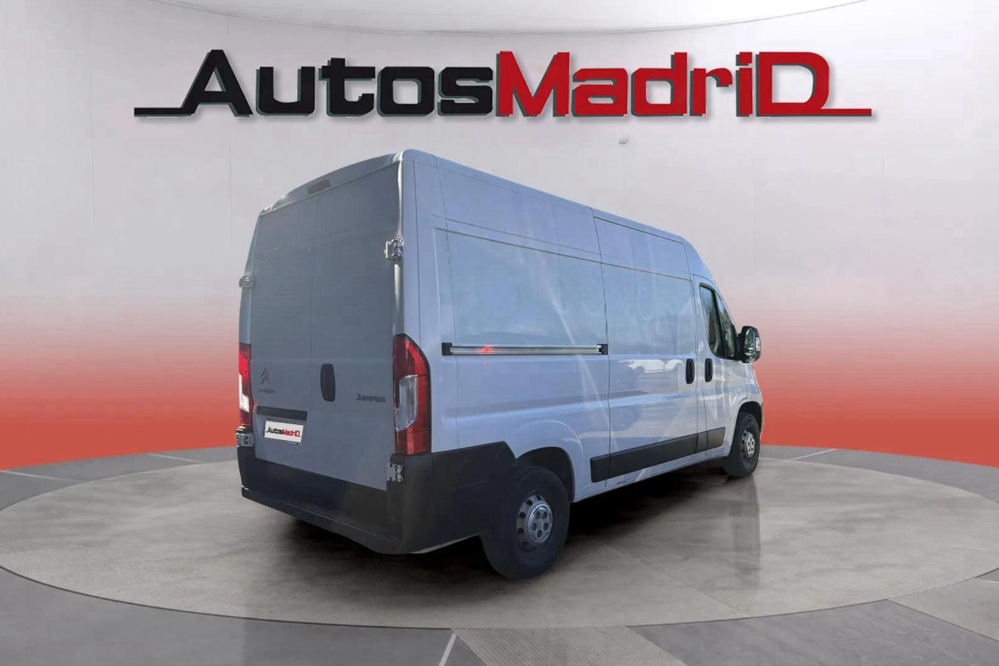 Citroën Jumper BlueHDi Furgón 35L2H2 - foto 7