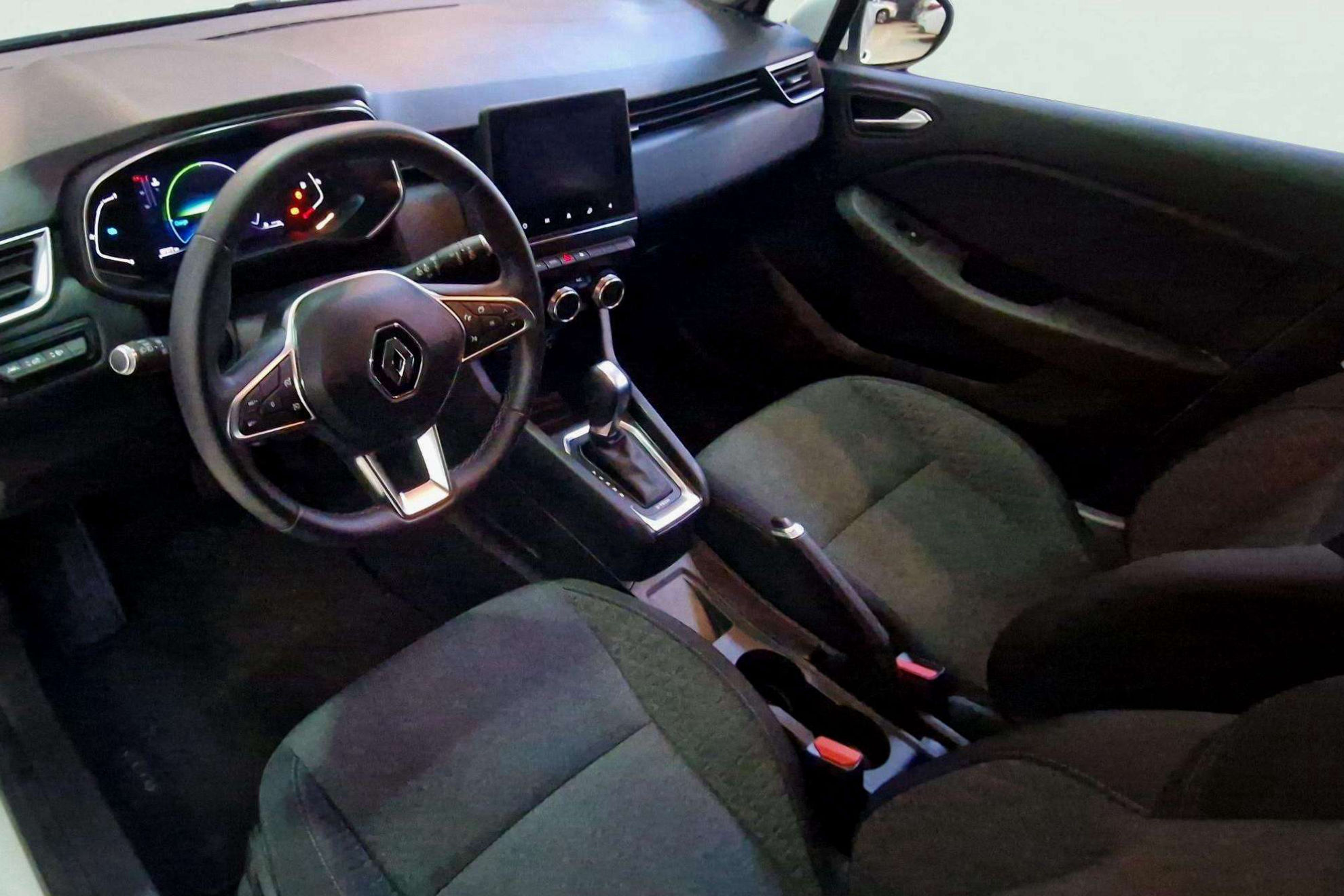 Renault Clio Intens E-Tech Híbrido - foto 13