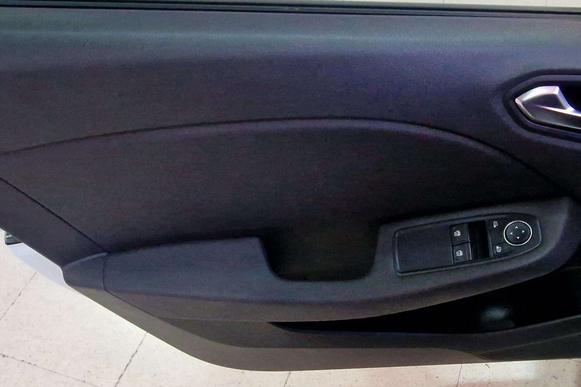 Renault Clio Intens E-Tech Híbrido - foto 11