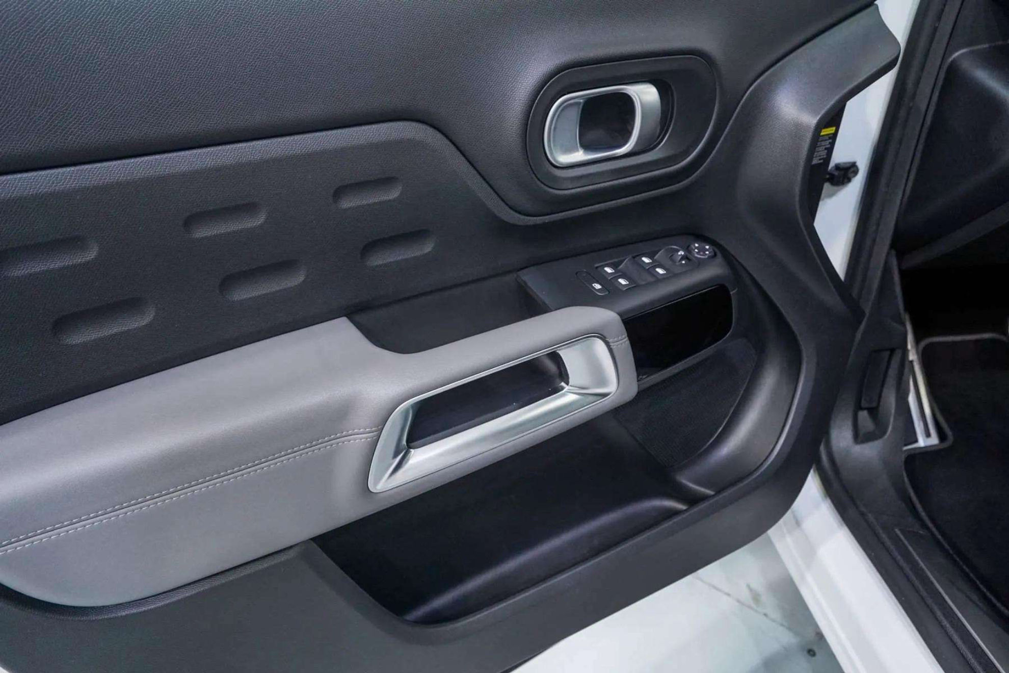 Citroën C5 Aircross 225 e-EAT8 Shine - foto 10