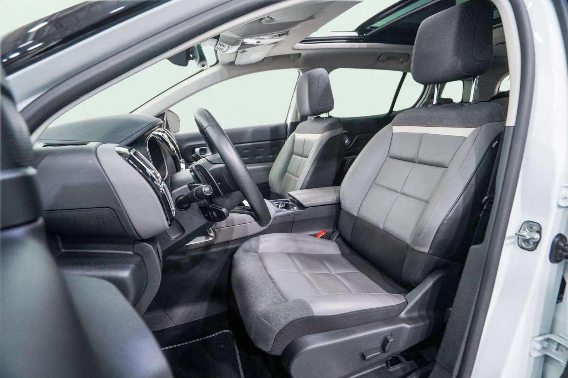 Citroën C5 Aircross 225 e-EAT8 Shine - foto 11