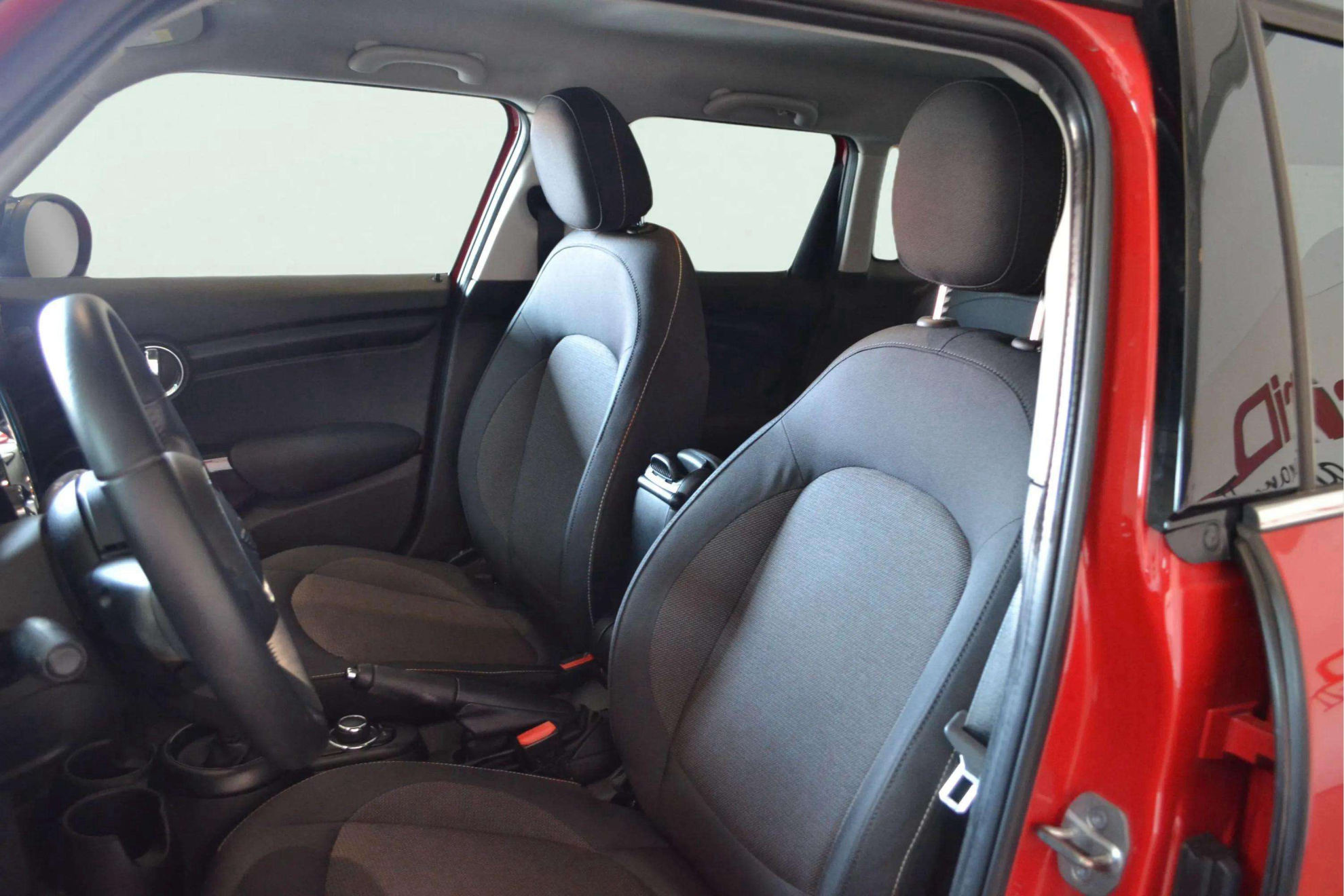 MINI Cooper Corporate - foto 13