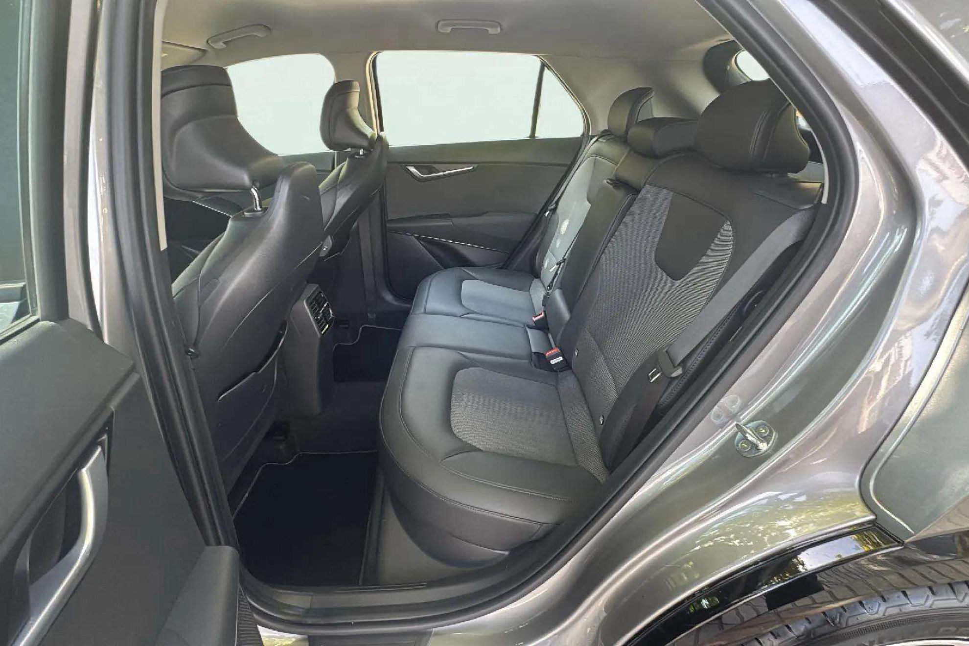 Kia Niro 1.6 GDi PHEV Drive - foto 14
