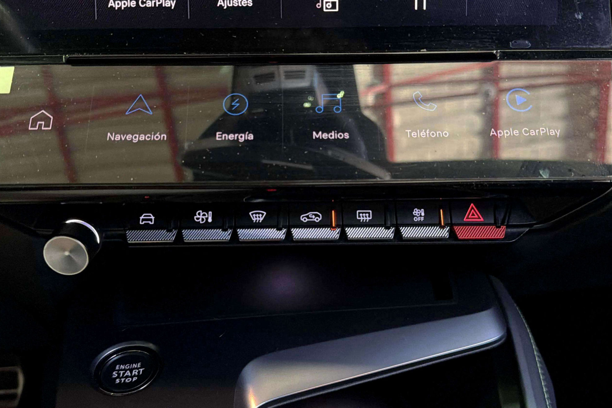 Peugeot 308 GT Hybrid 180 eEAT8 - foto 25