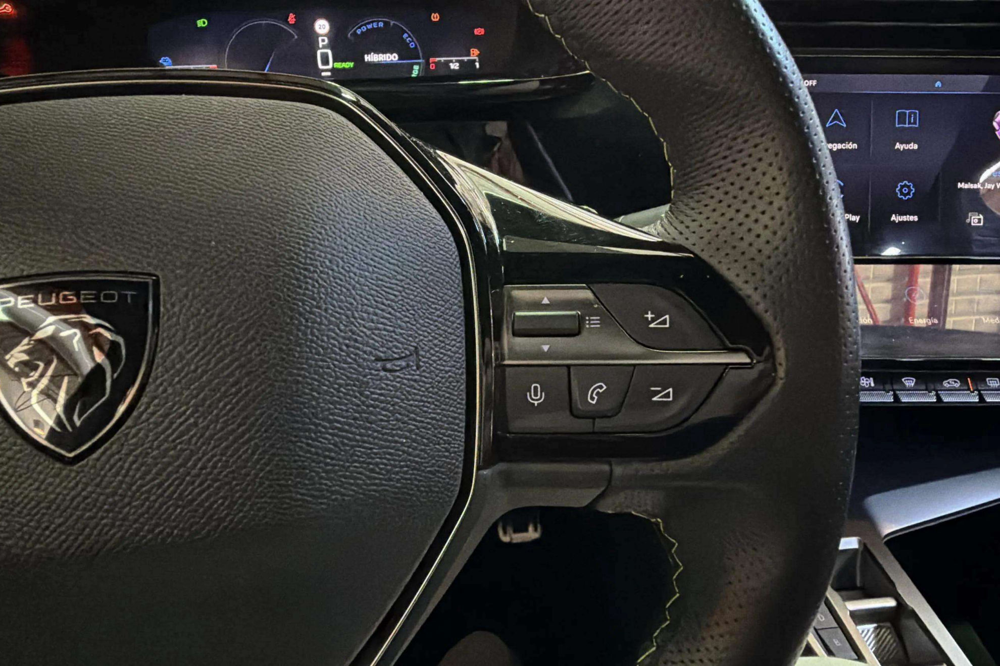 Peugeot 308 GT Hybrid 180 eEAT8 - foto 21